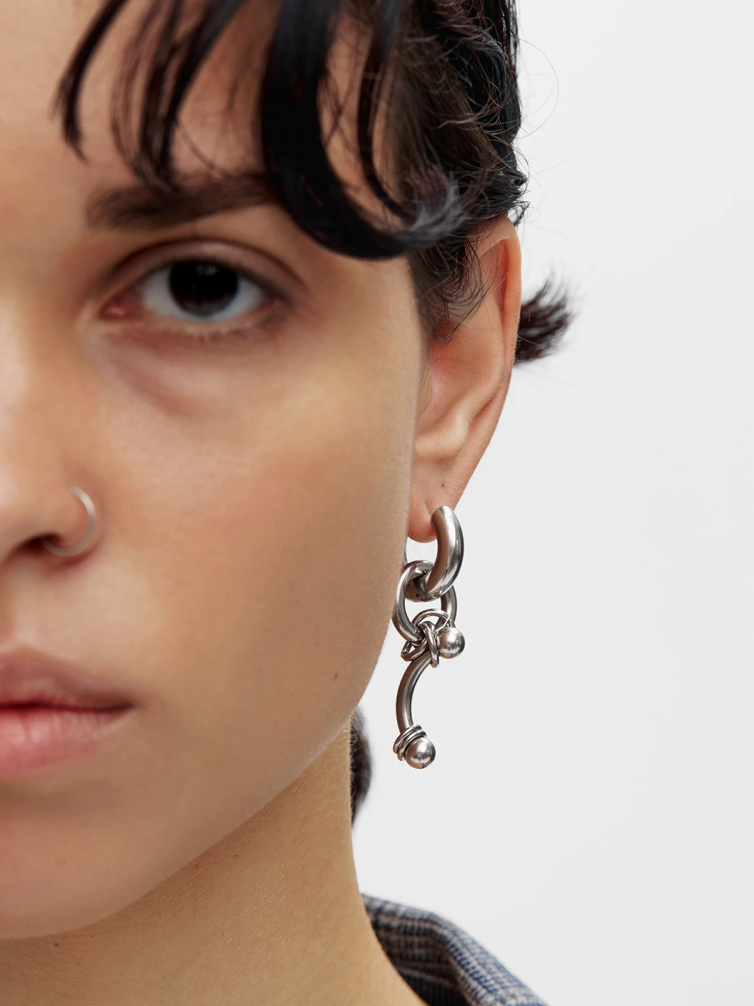 Серьги OMUT STUDIO SLOW EXCLUSIVE Pawn