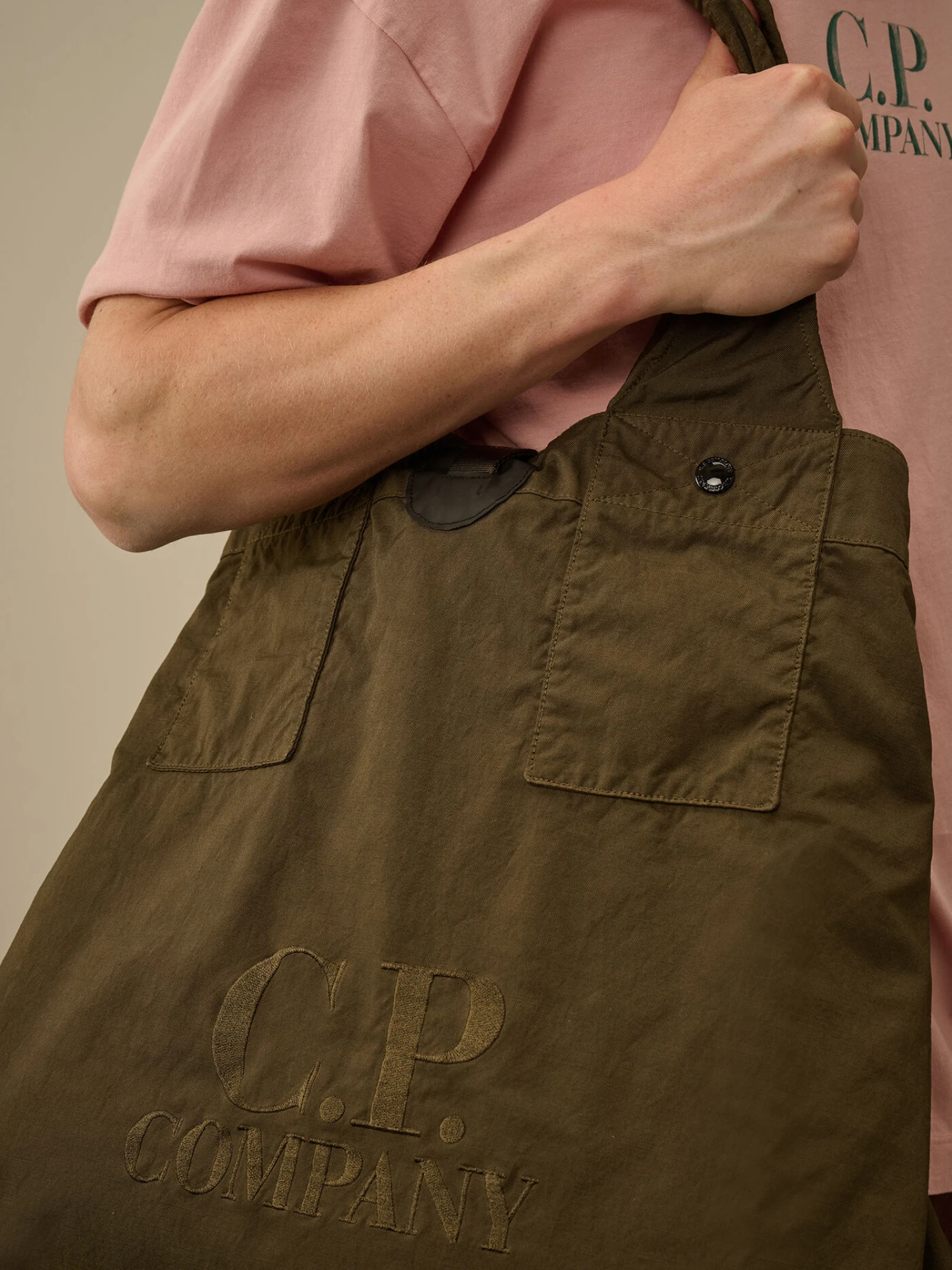 Тоут C.P. Company Twill Left Hand Logo Ivy Green