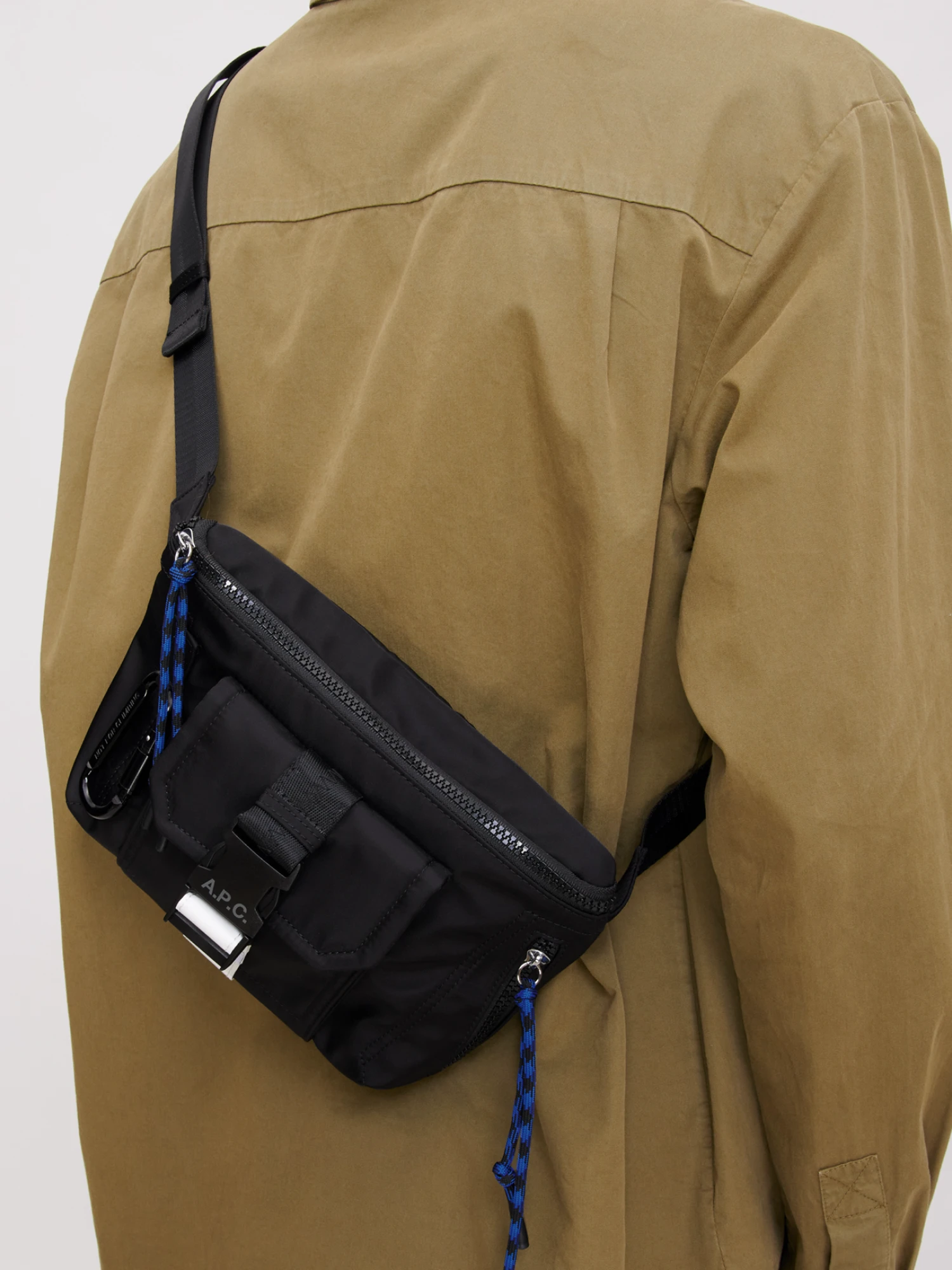 Сумка A.P.C. Trek Bum Bag Noir