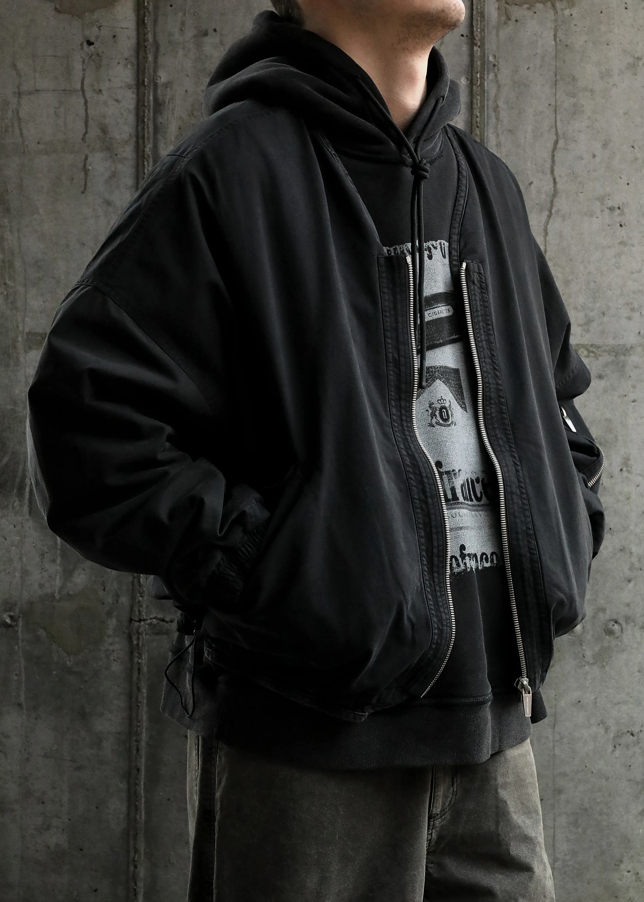 Бомбер ARNODEFRANCE Collarless Bomber Washed Black