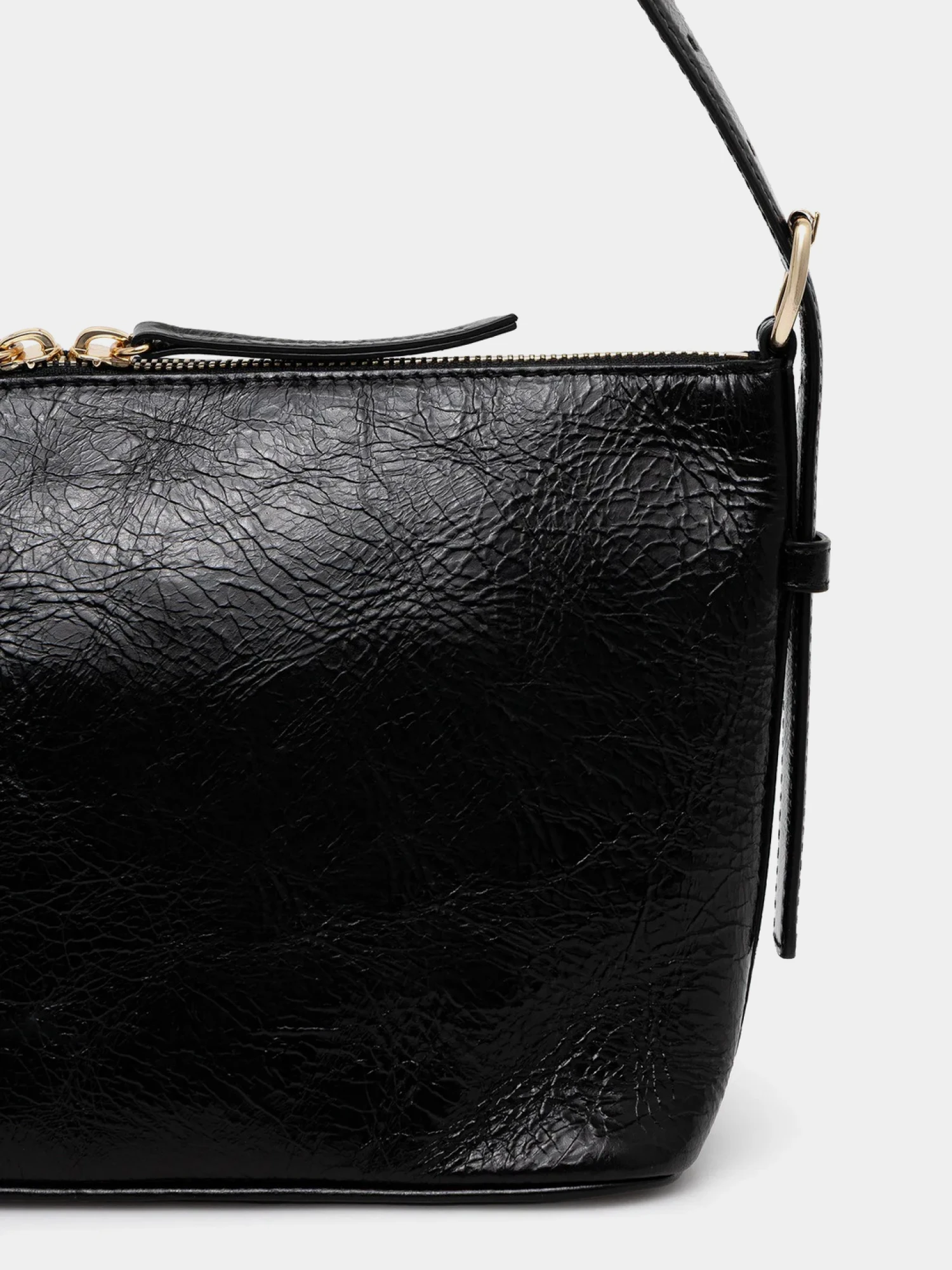 Сумка A.P.C. Vera Shoulder Crinkled Leather Noir
