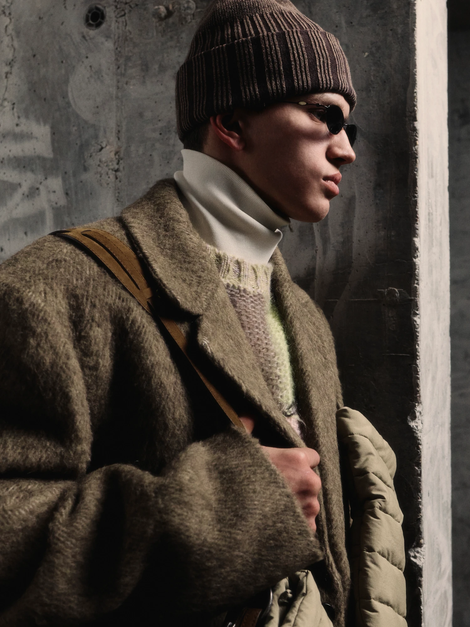 Пальто AMOMENTO Hairy Long Coat Brown
