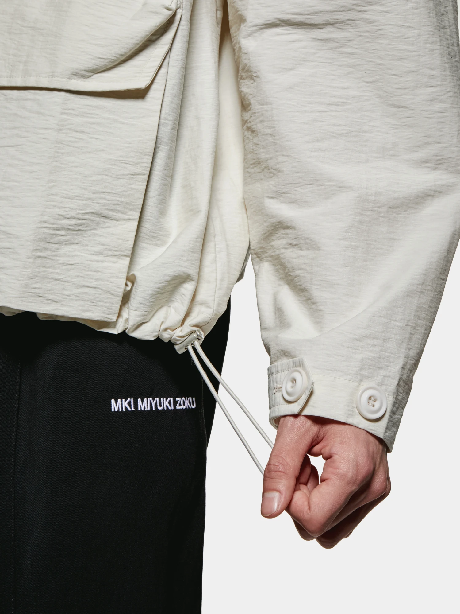Ветровка MKI MIYUKI ZOKU Washed Cotton Nylon Box Bone