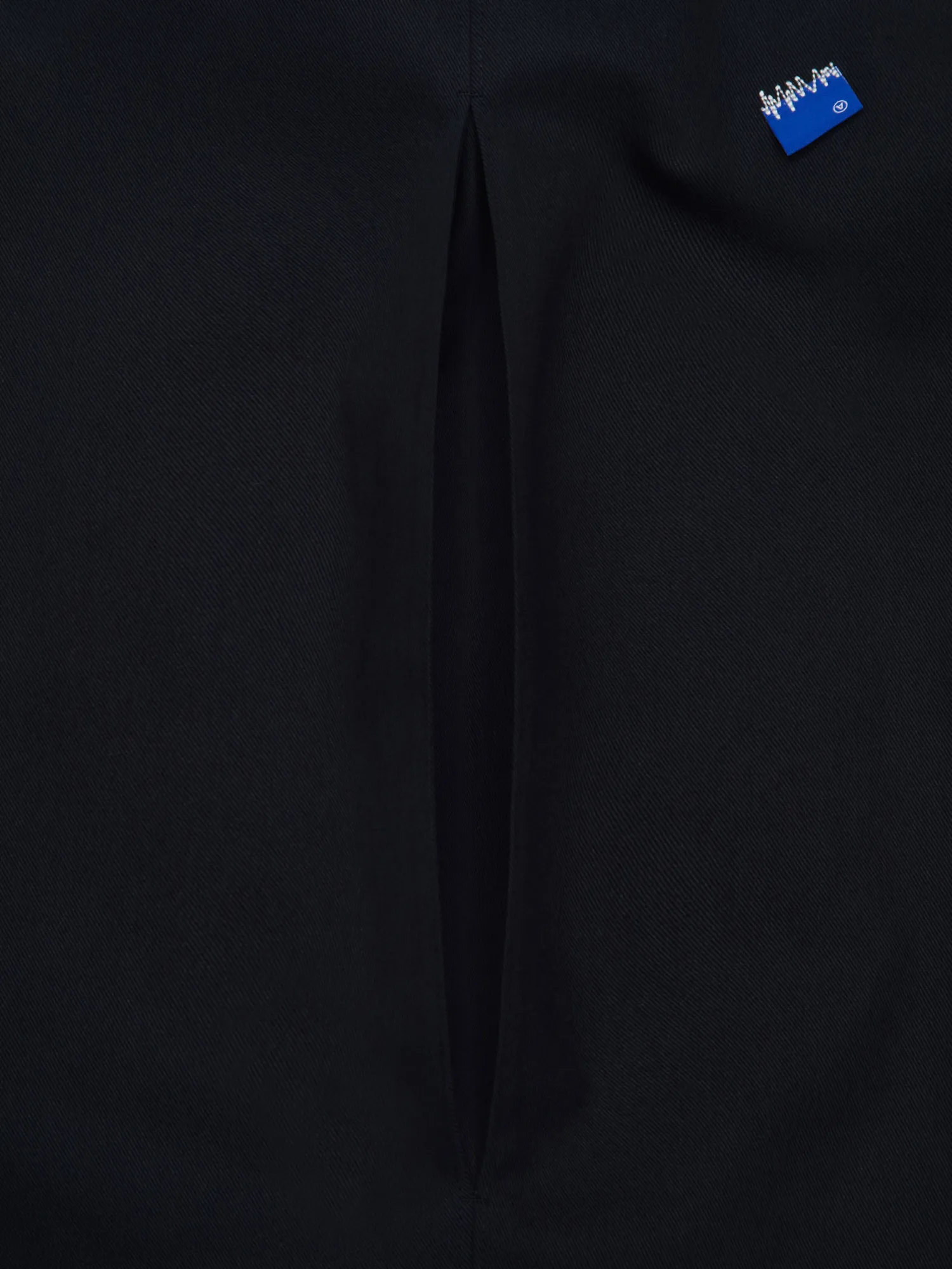 Овершот ADERERROR Sig; BL Tag Jacket 01 Black