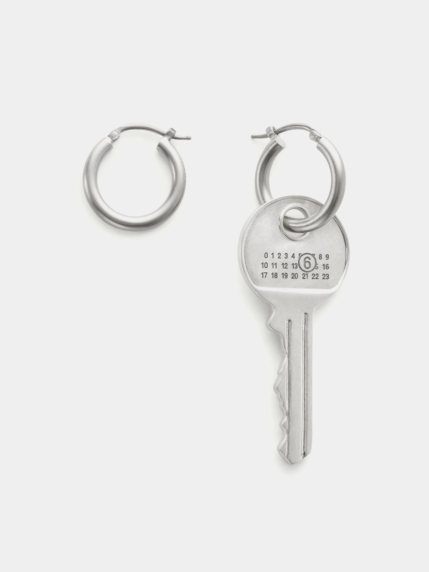 Серьги MM6 Maison Margiela Key Earrings