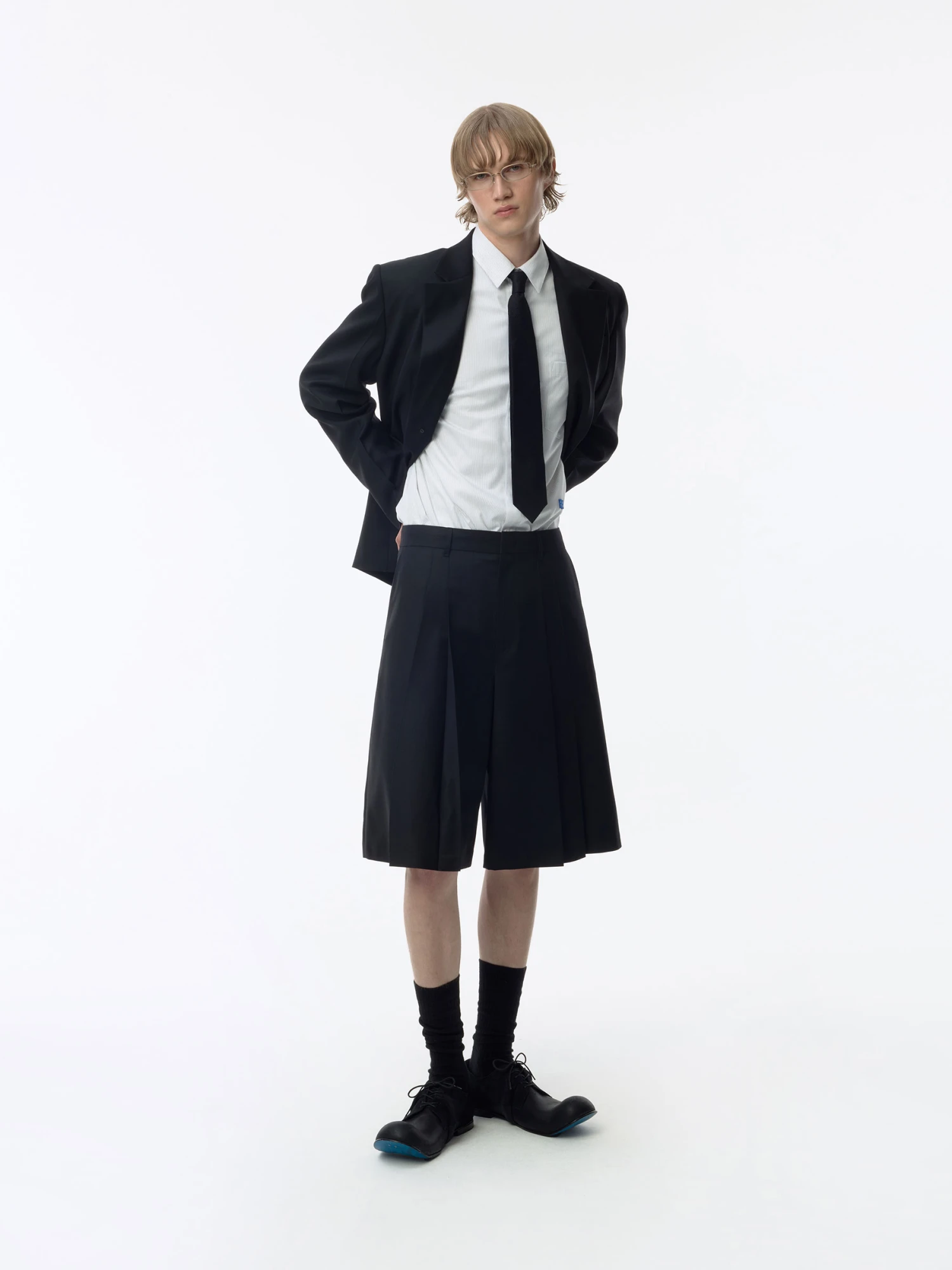 Шорты ADERERROR Sig; BK Tag 02 Black