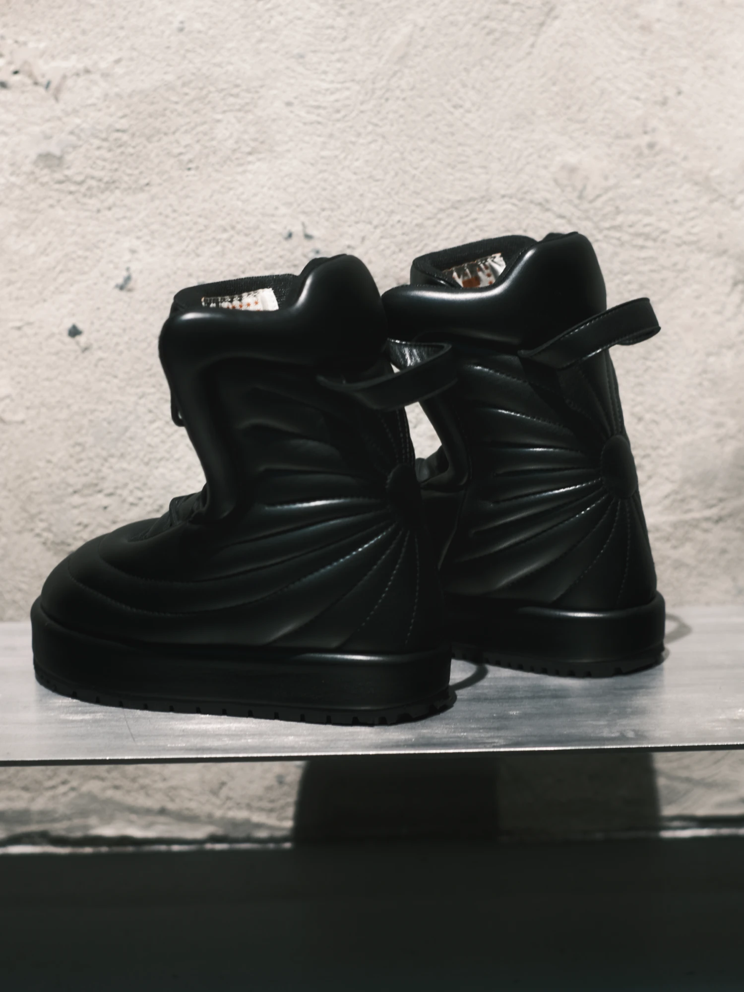 Ботинки PDF Neve Lunar Leather Black