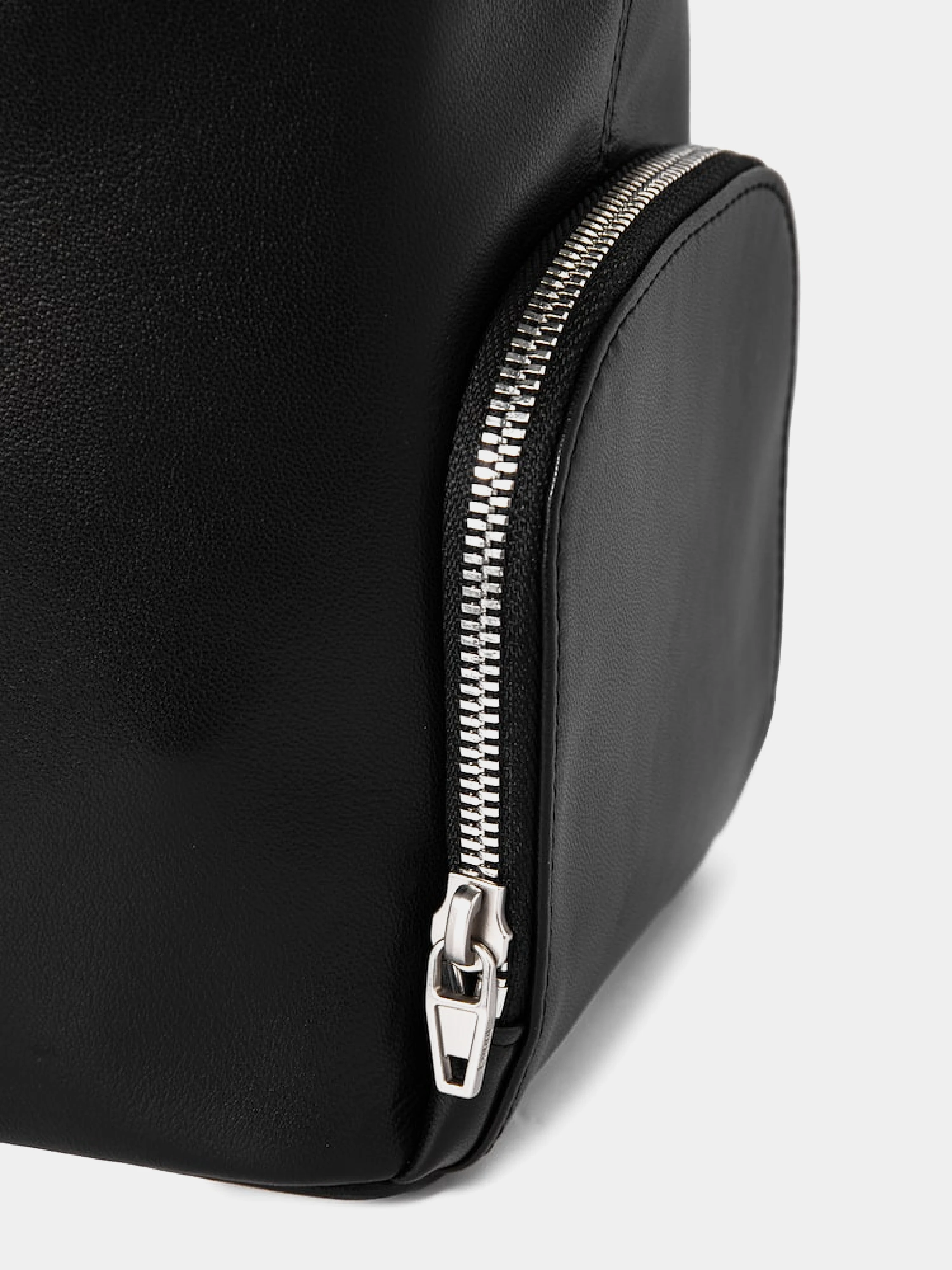 Сумка JUUN.J Leather Bucket Bag-Black