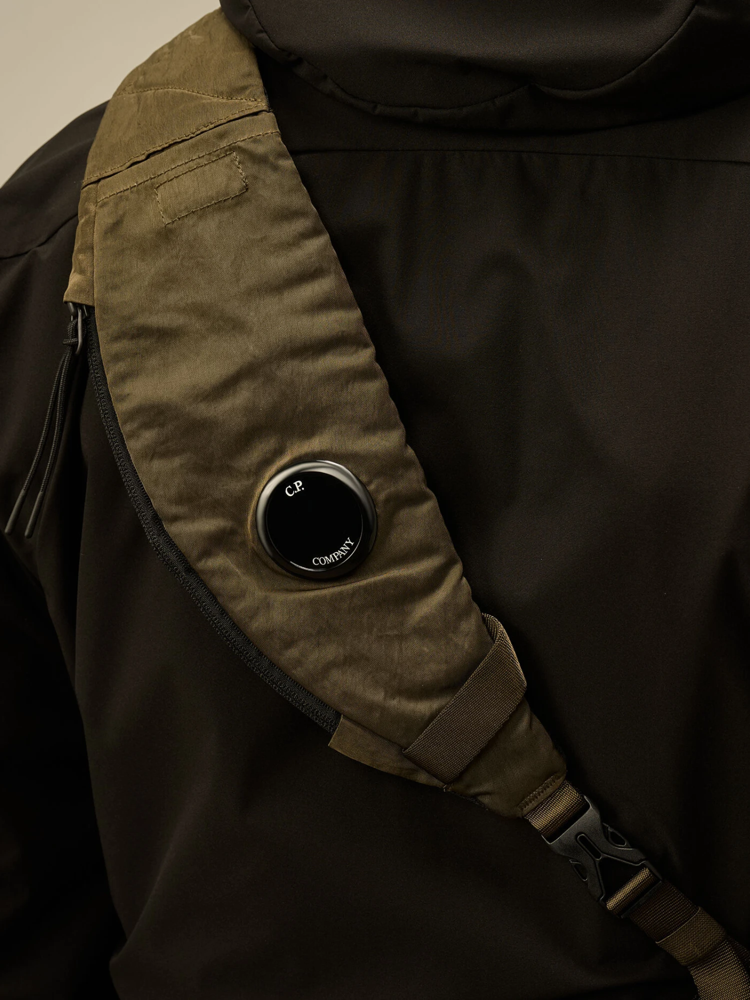 Рюкзак C.P. Company Nylon B Crossbody Rucksack Ivy Green