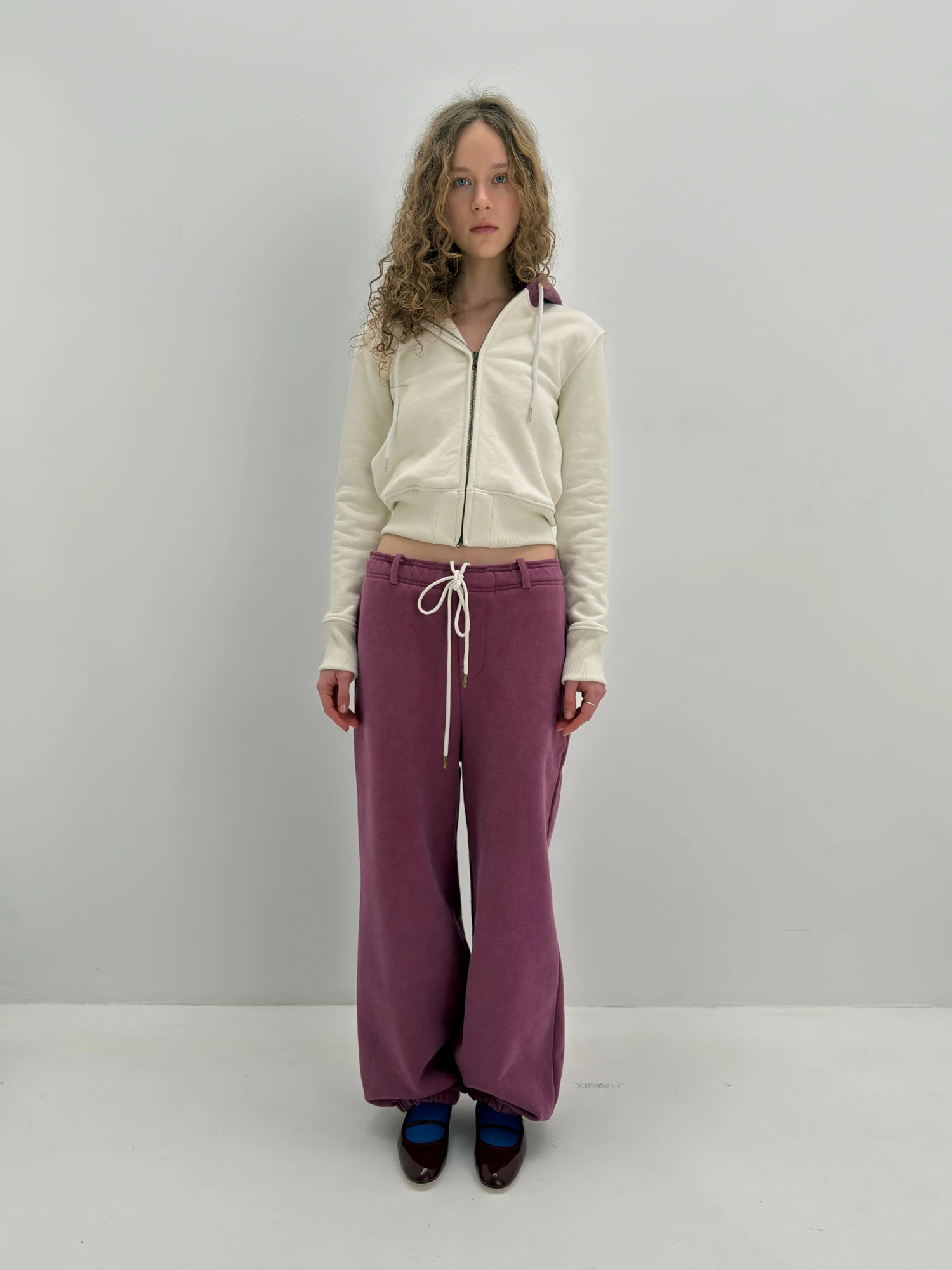 Брюки STUDIO SLOW X SINIY VSADNIK EXCLUSIVE Pinot Noir Trainer Pants