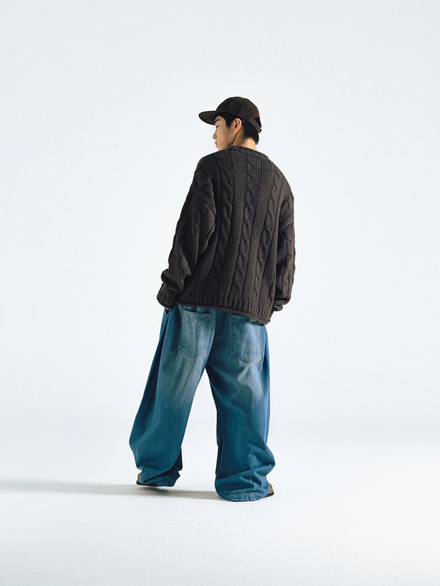 Свитер ANGLAN Wool Blend Oversized Cable Brown