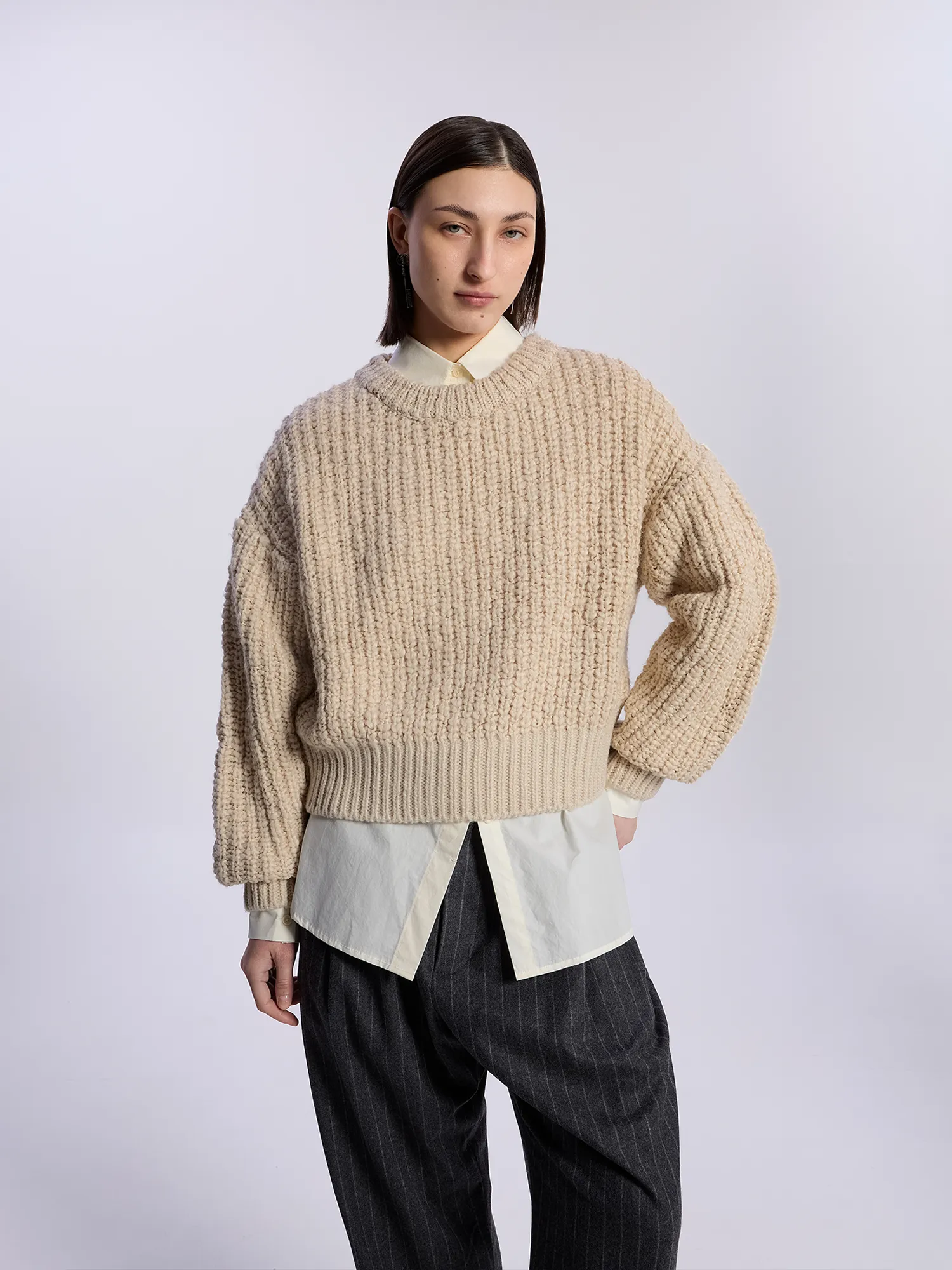 Женский свитер AMOMENTO Alpaca Crop Pullover Beige