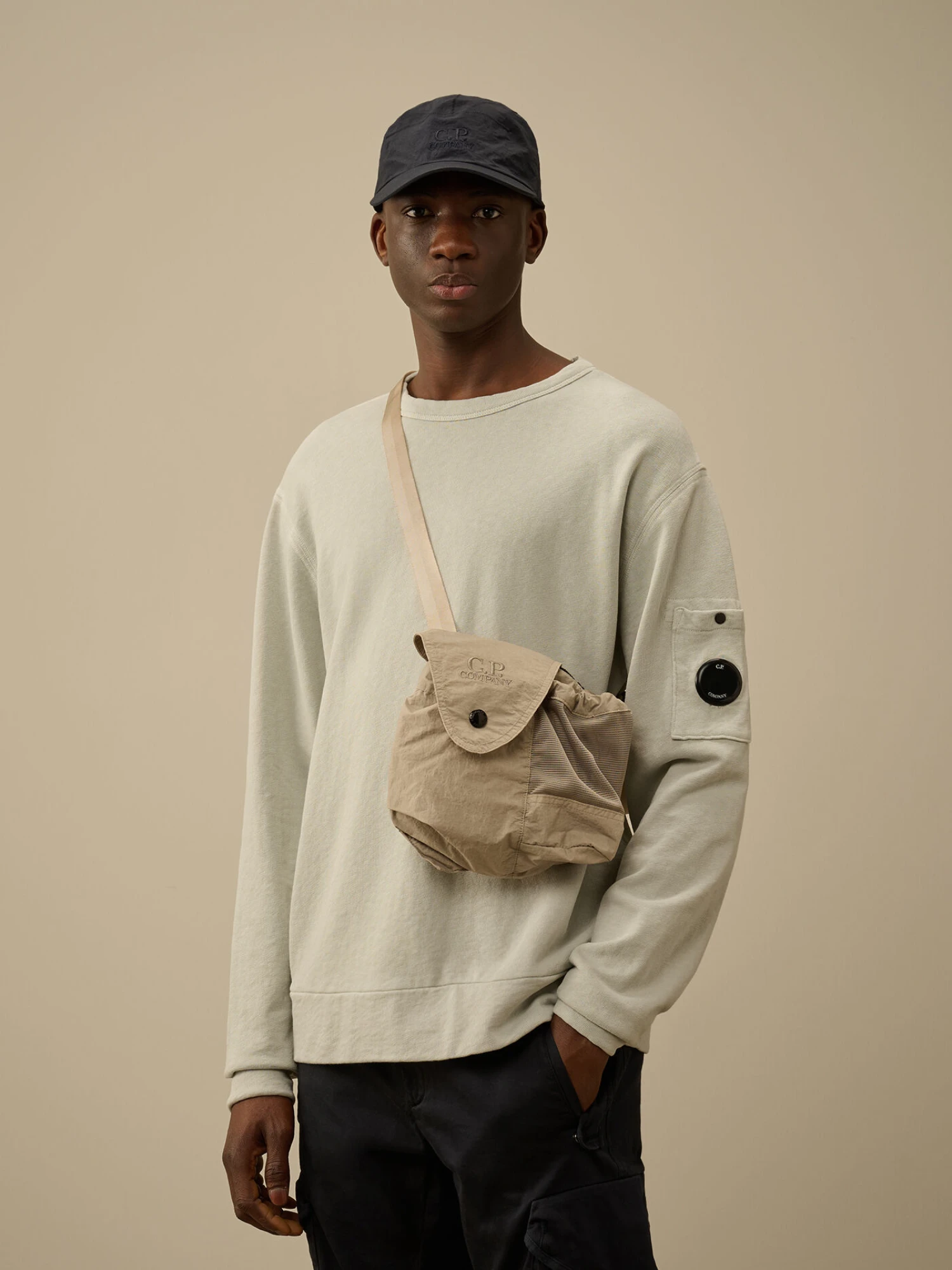 Сумка C.P. Company Plain Paper Touch Mini Vintage Khaki