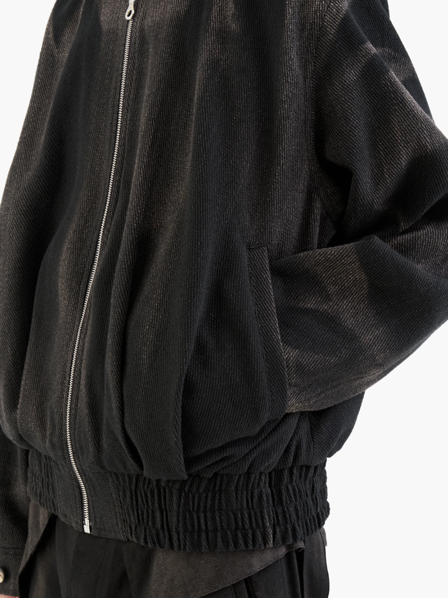 Бомбер JIYONGKIM Sun-Bleached Pleated Black