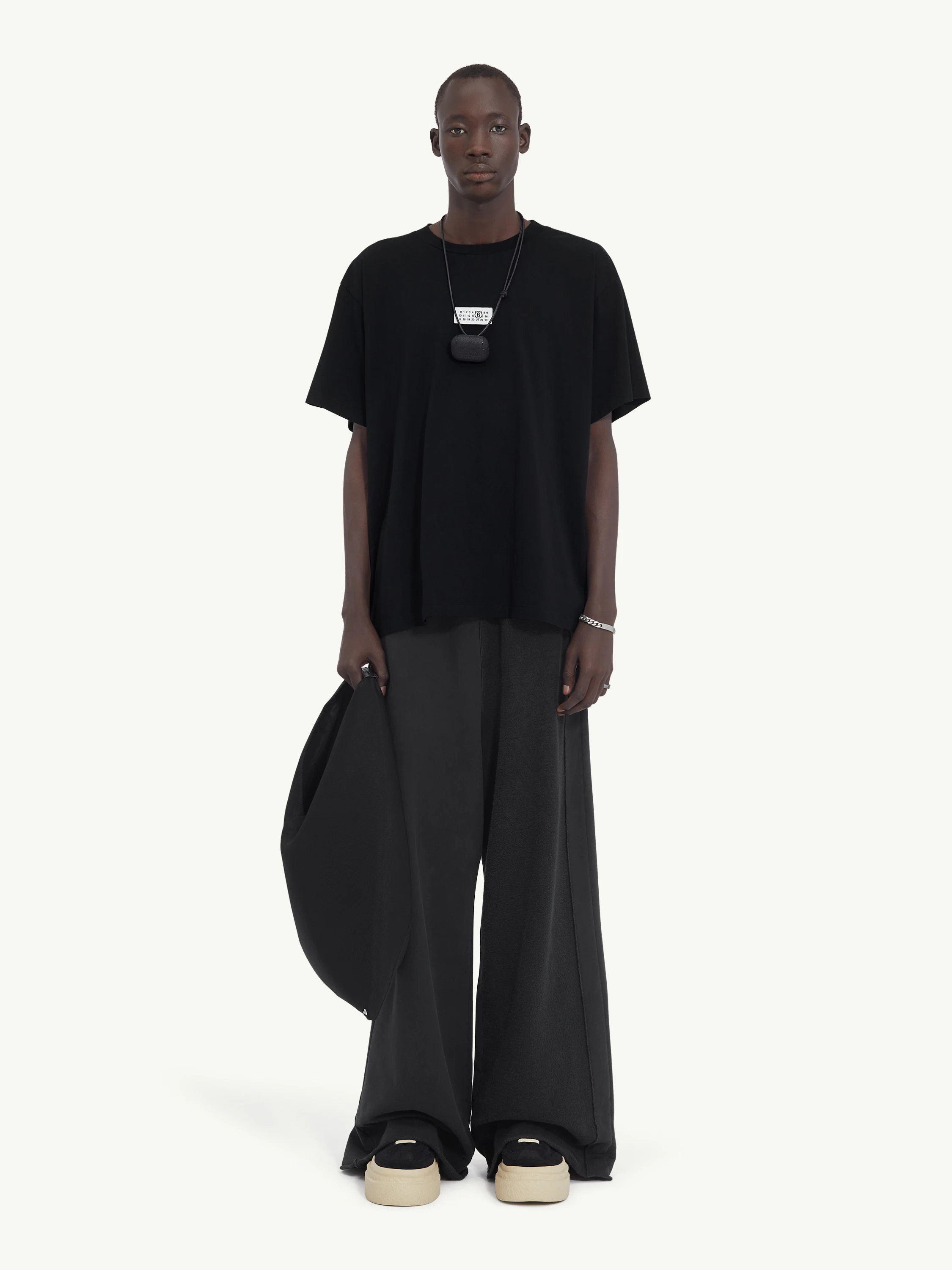 Футболка MM6 Maison Margiela Numeric Signature Black