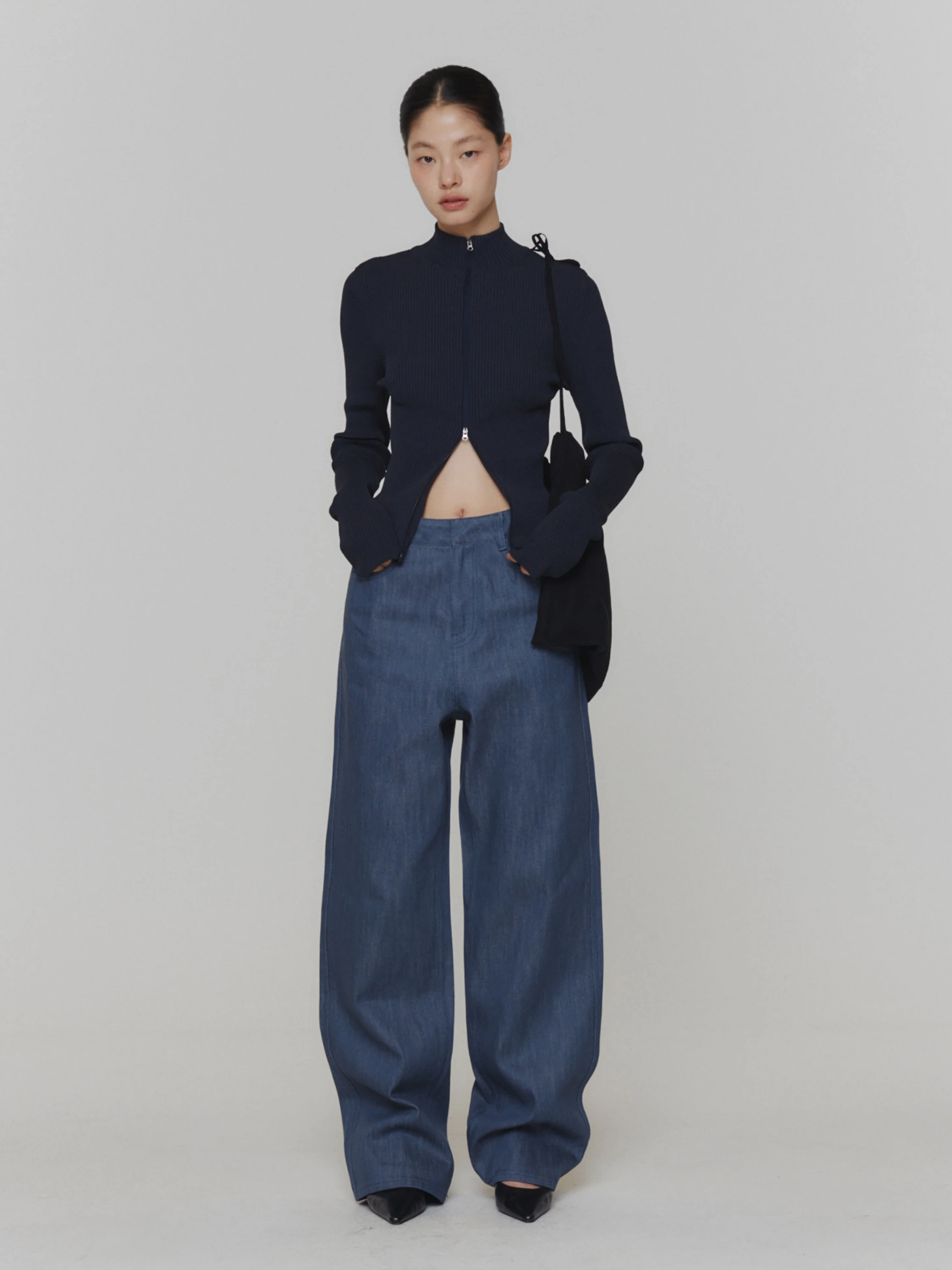 Женский кардиган AMOMENTO RIibbed Mock Neck Cardigan Dark Navy