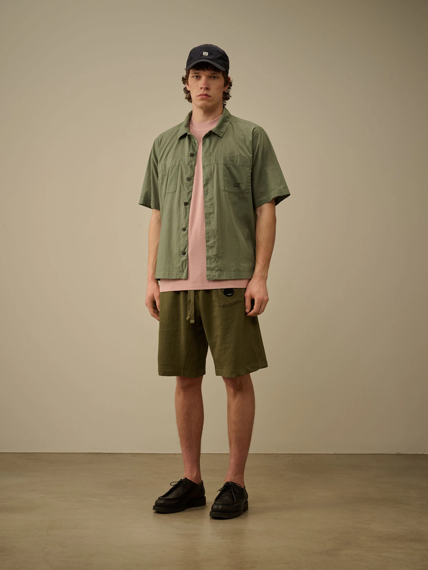 Шорты C.P. Company Malfilè Fleece Lens Thyme Green
