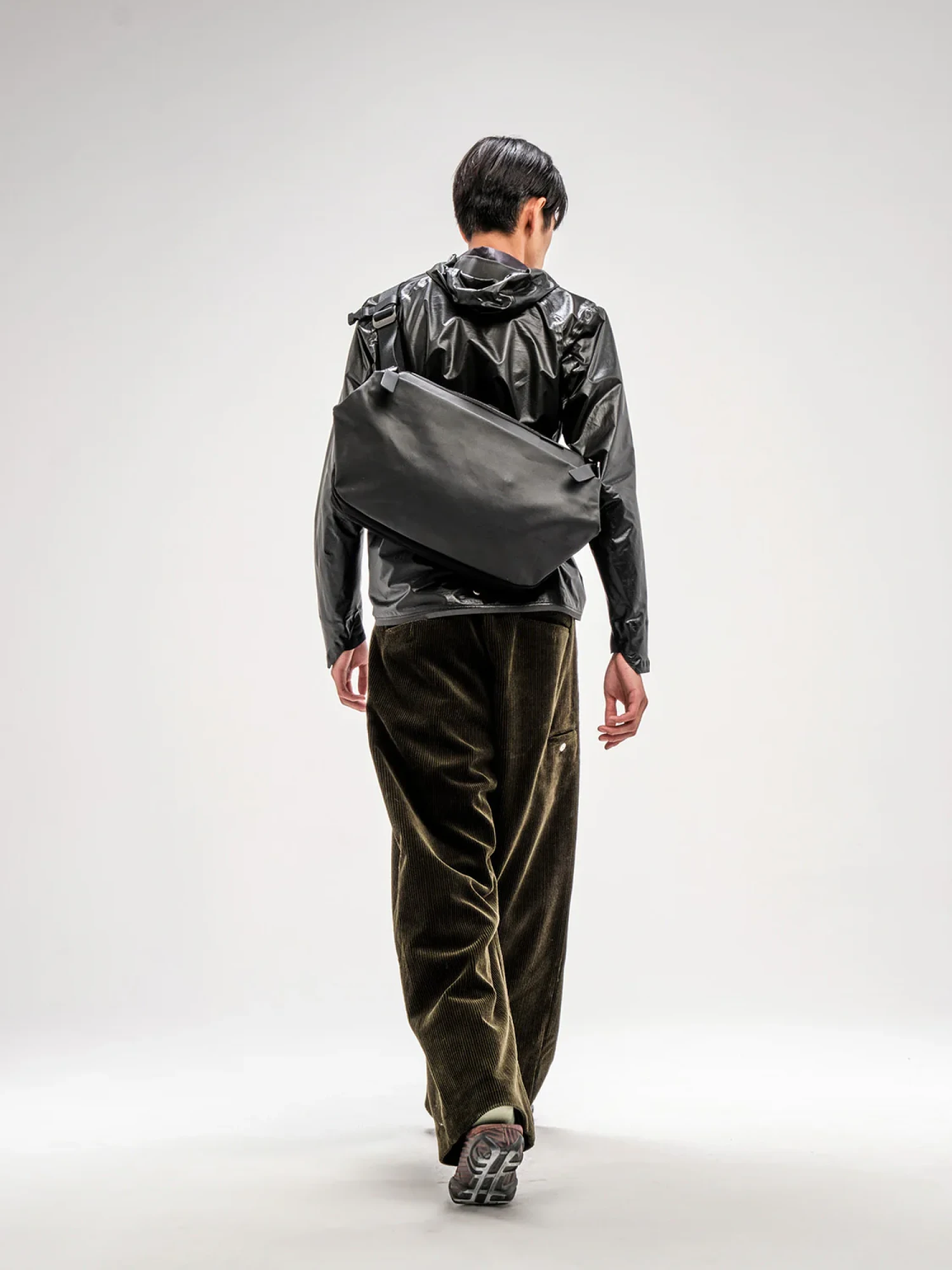 Сумка COTE&CIEL Riss Coated Canvas Black