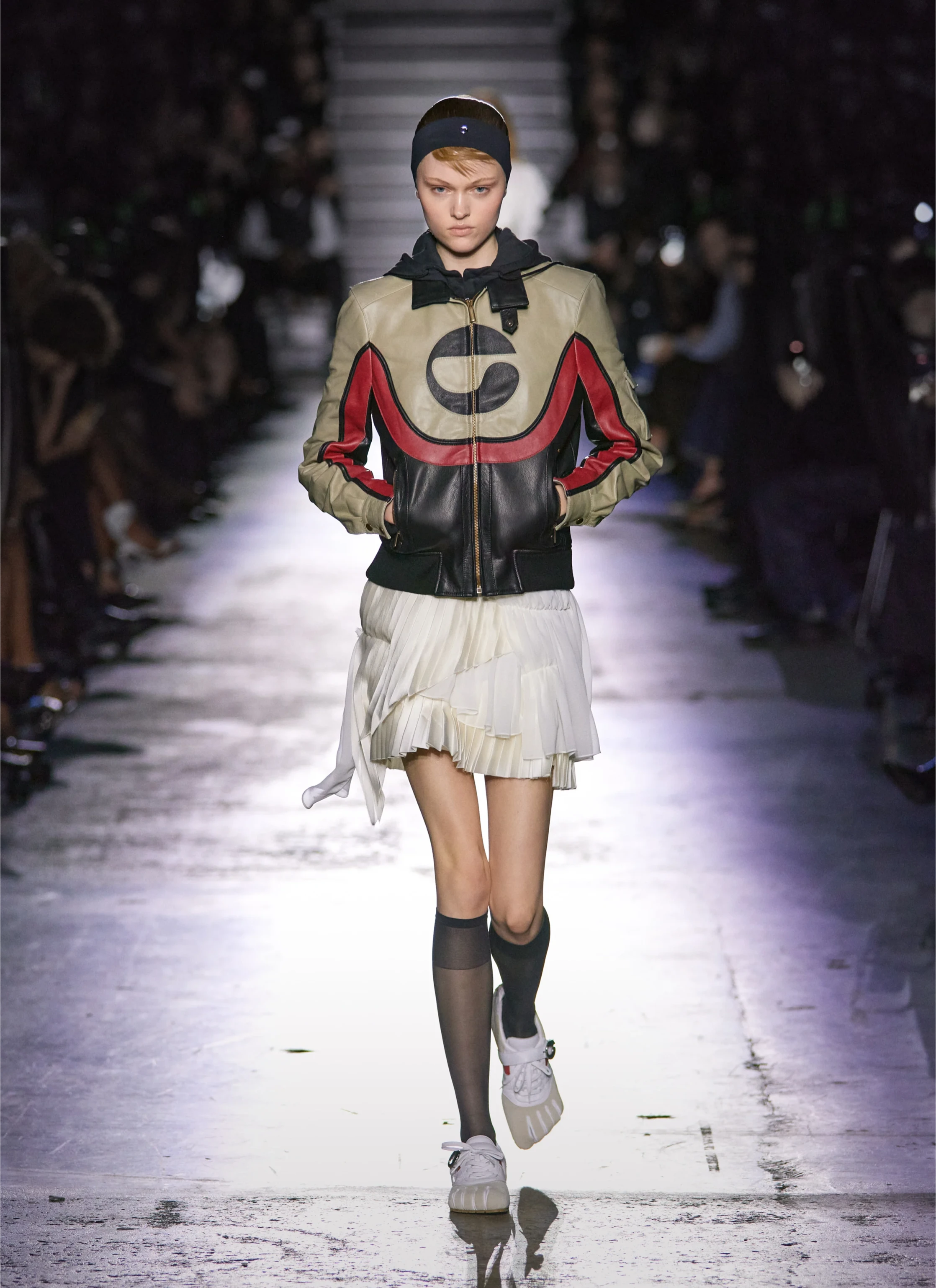 Игры-мультиплееры и стрим показа: Coperni посвящают FW’25 золотой эпохе интернета