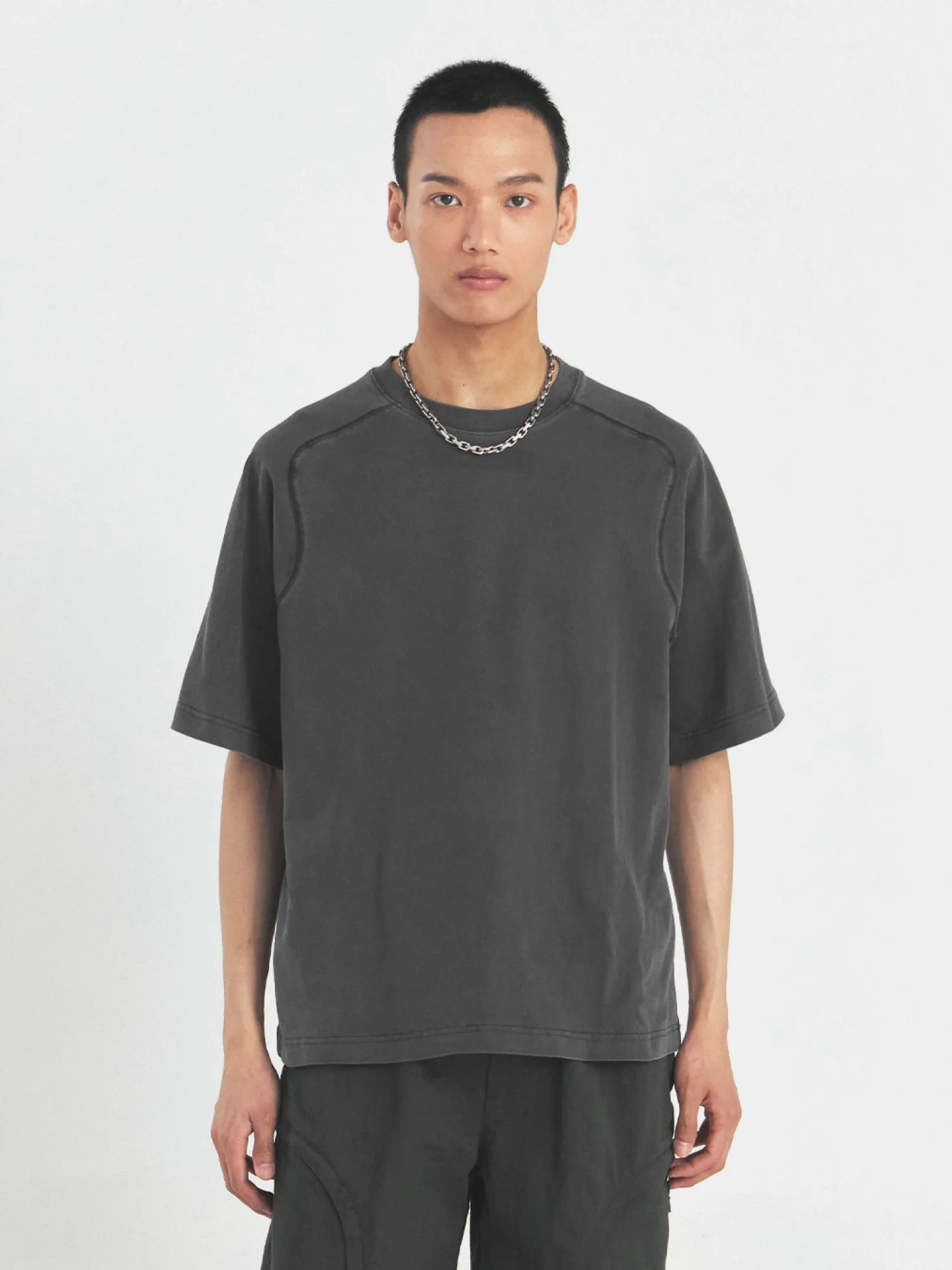 Футболка UNAFFECTED Pigment Dyed Charcoal