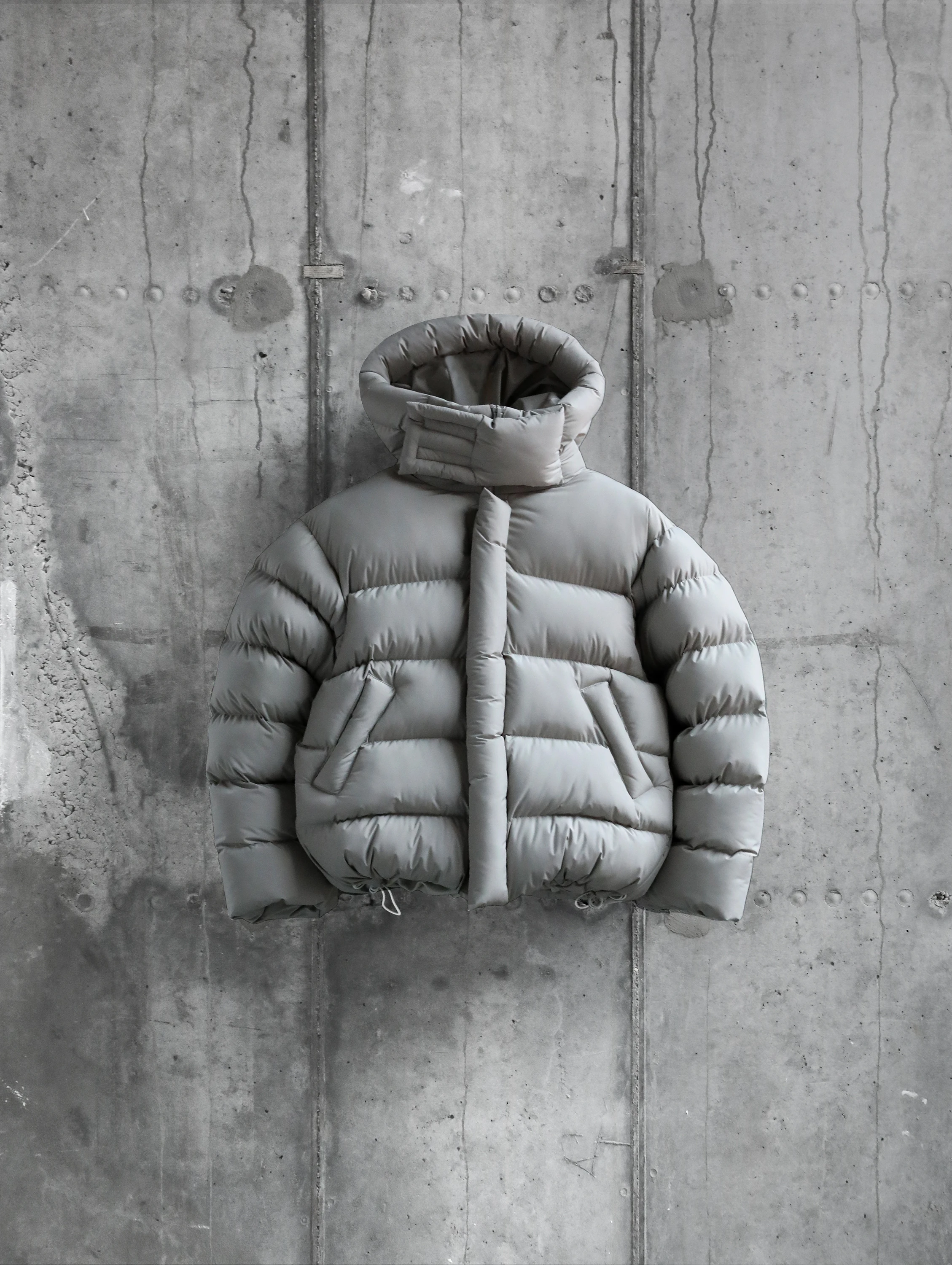 Пуховик XSAI Perfect Puffer Cement