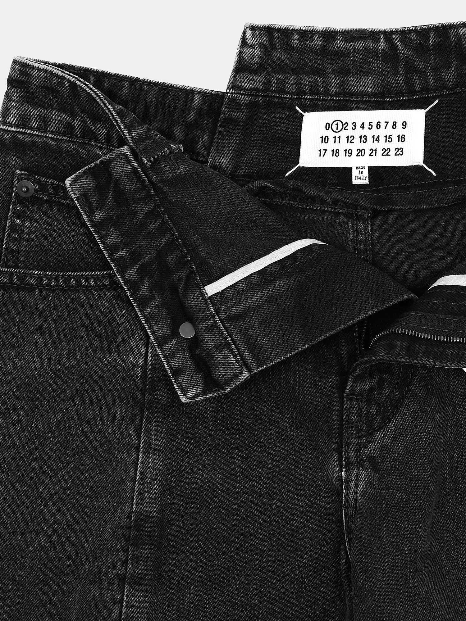 Женские джинсы Maison Margiela Cut Out Denim Black