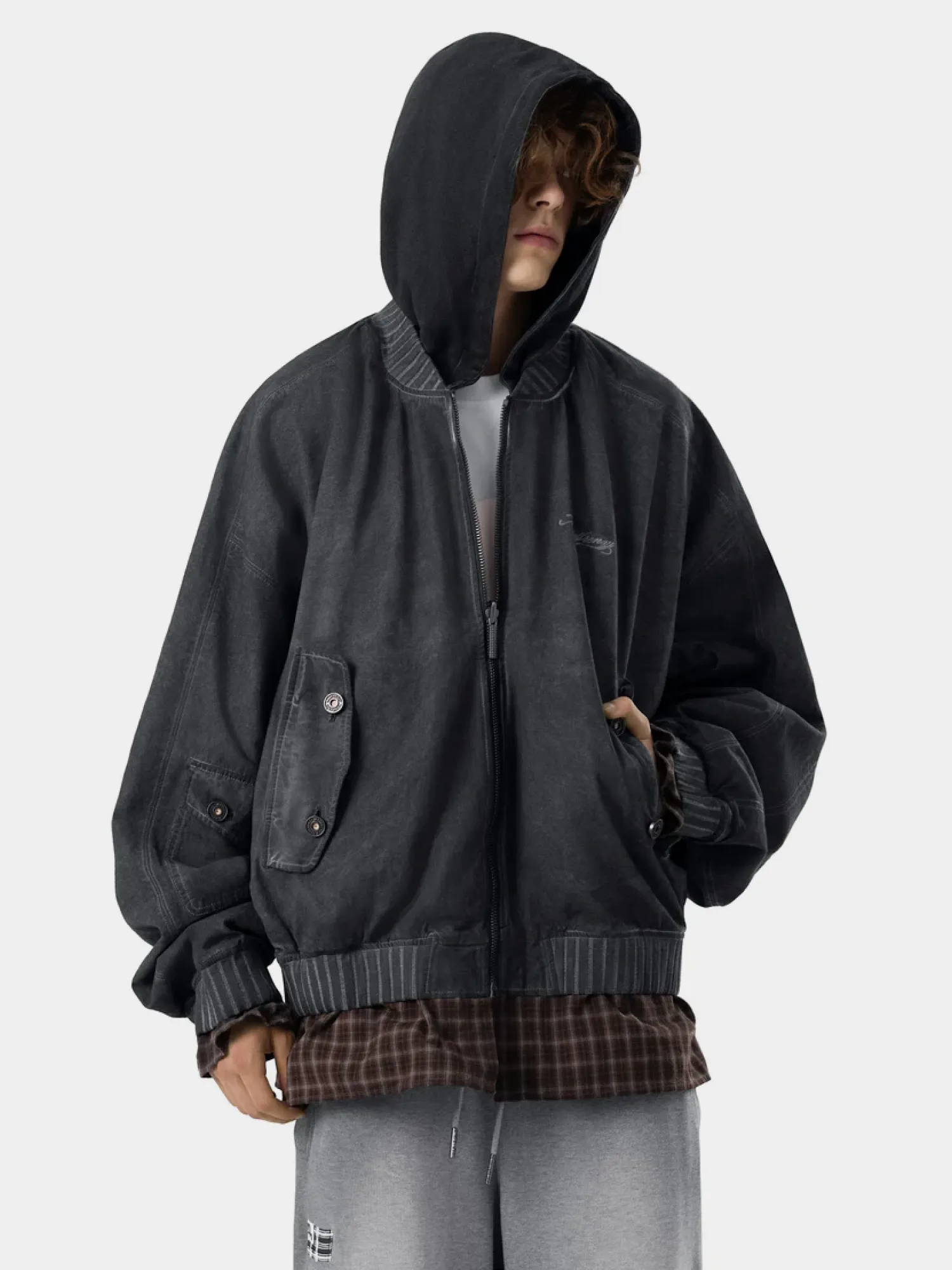 Бомбер с капюшоном MADFRENZY OVERSIZED Black