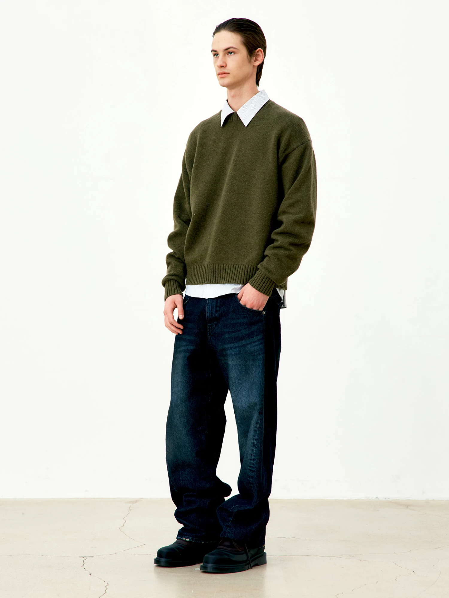 Свитер COOR Wool Cropped Crewneck Khaki