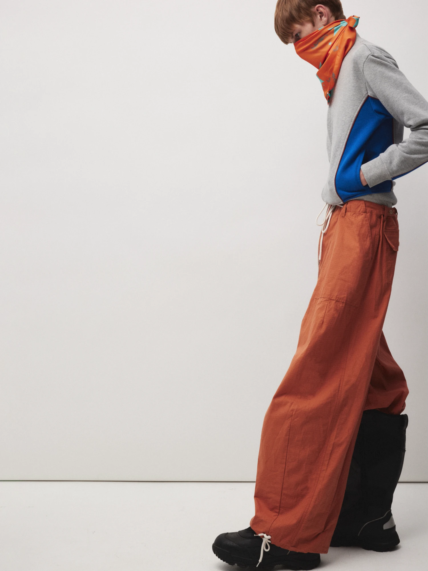 Платок Siniy Vsadnik Stars Scarf Orange/Blue/Grey