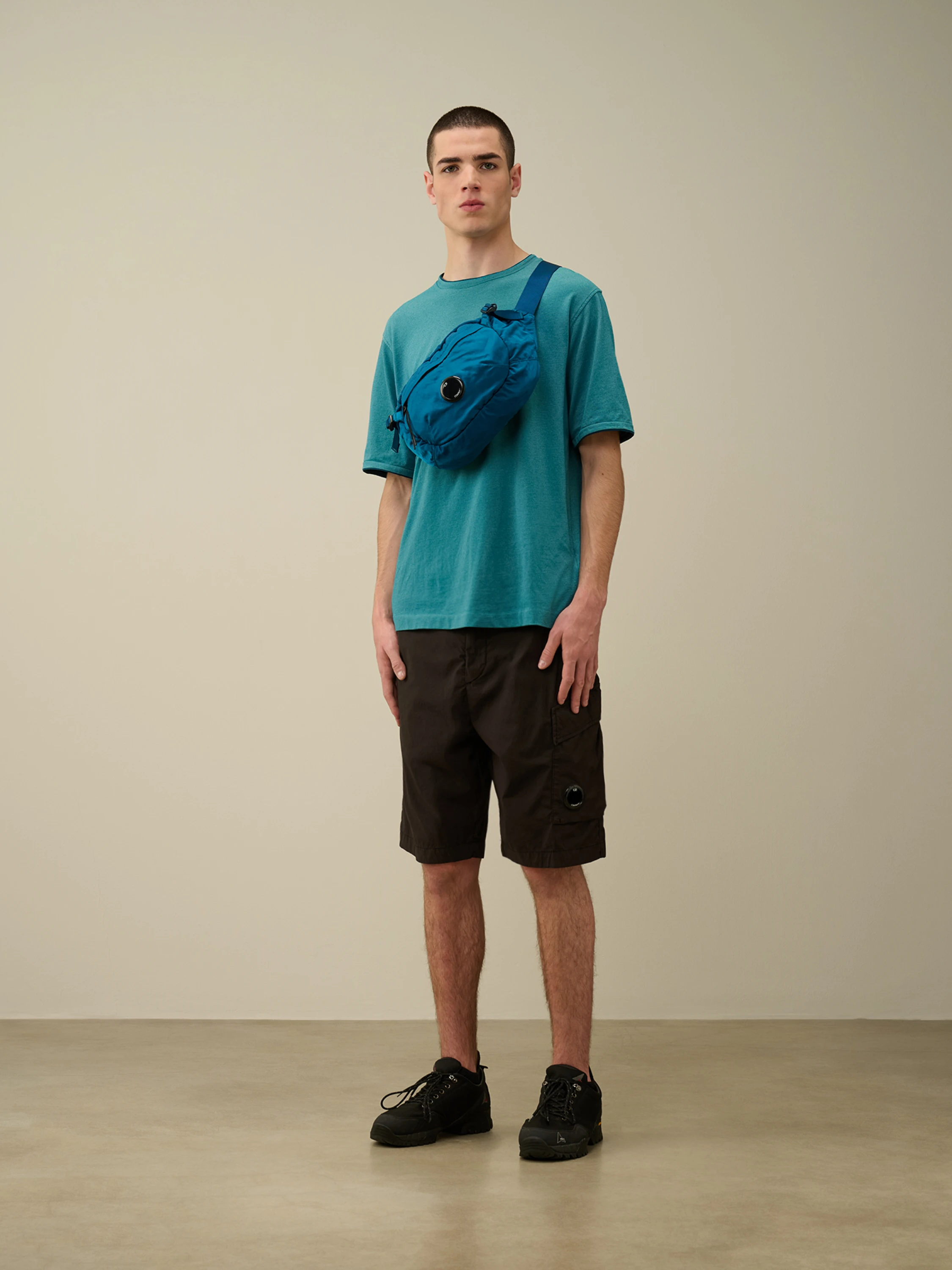 Шорты C.P. Company 50 Fili Stretch Cargo Black