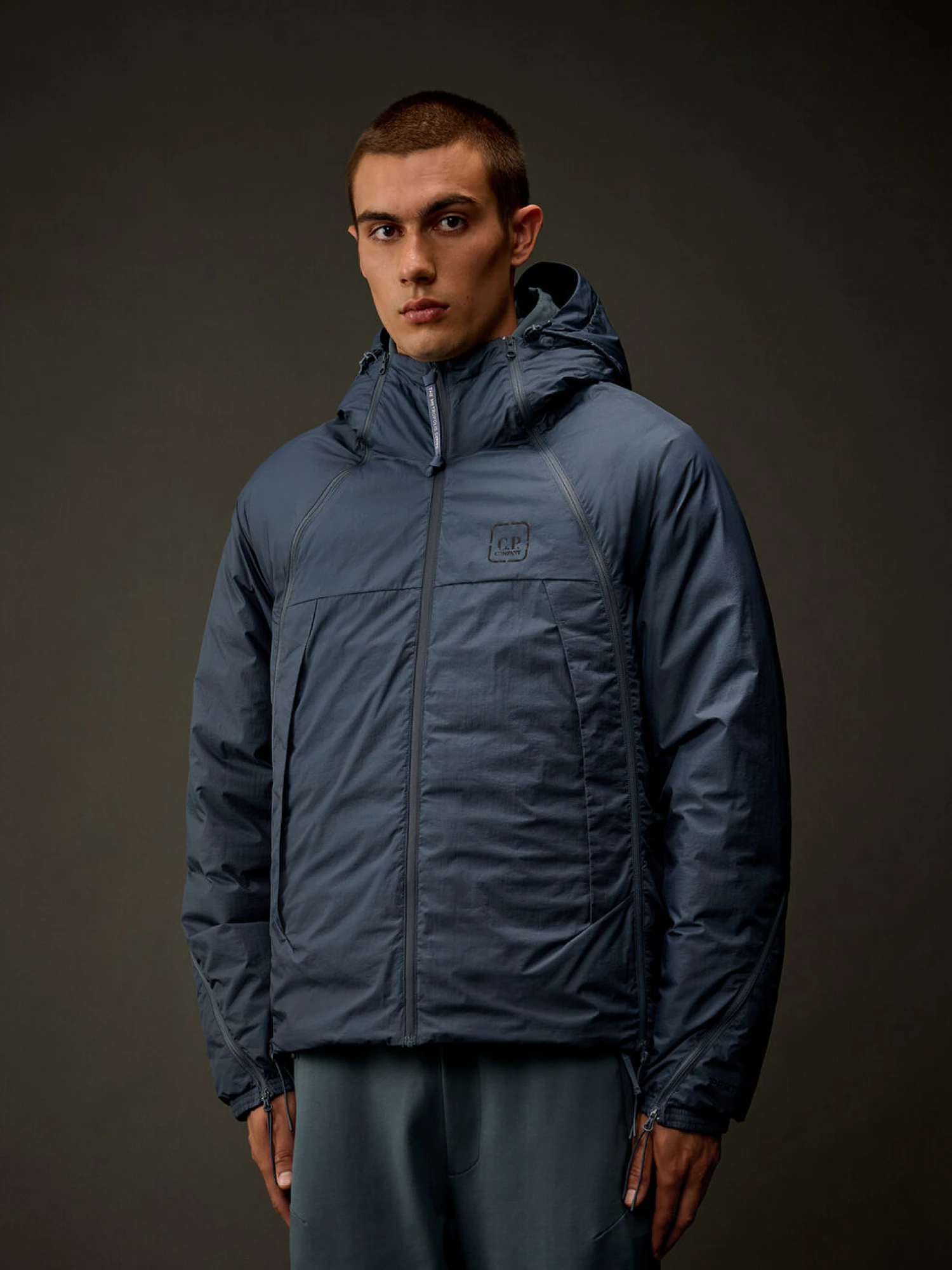 Пуховик C.P. Company Metropolis Series Bloom Orion Blue
