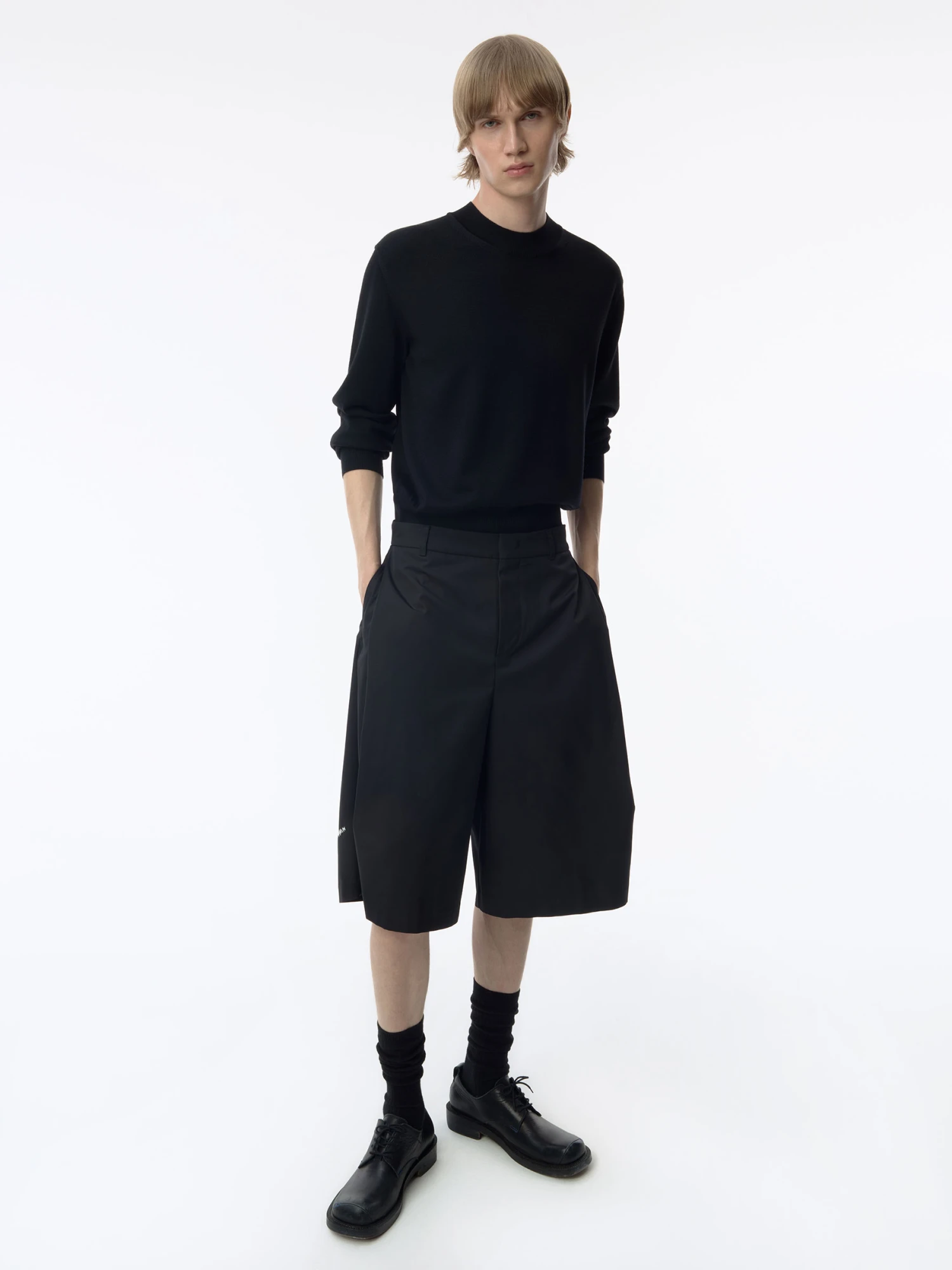 Шорты ADERERROR Sig; BK Tag 01 Black