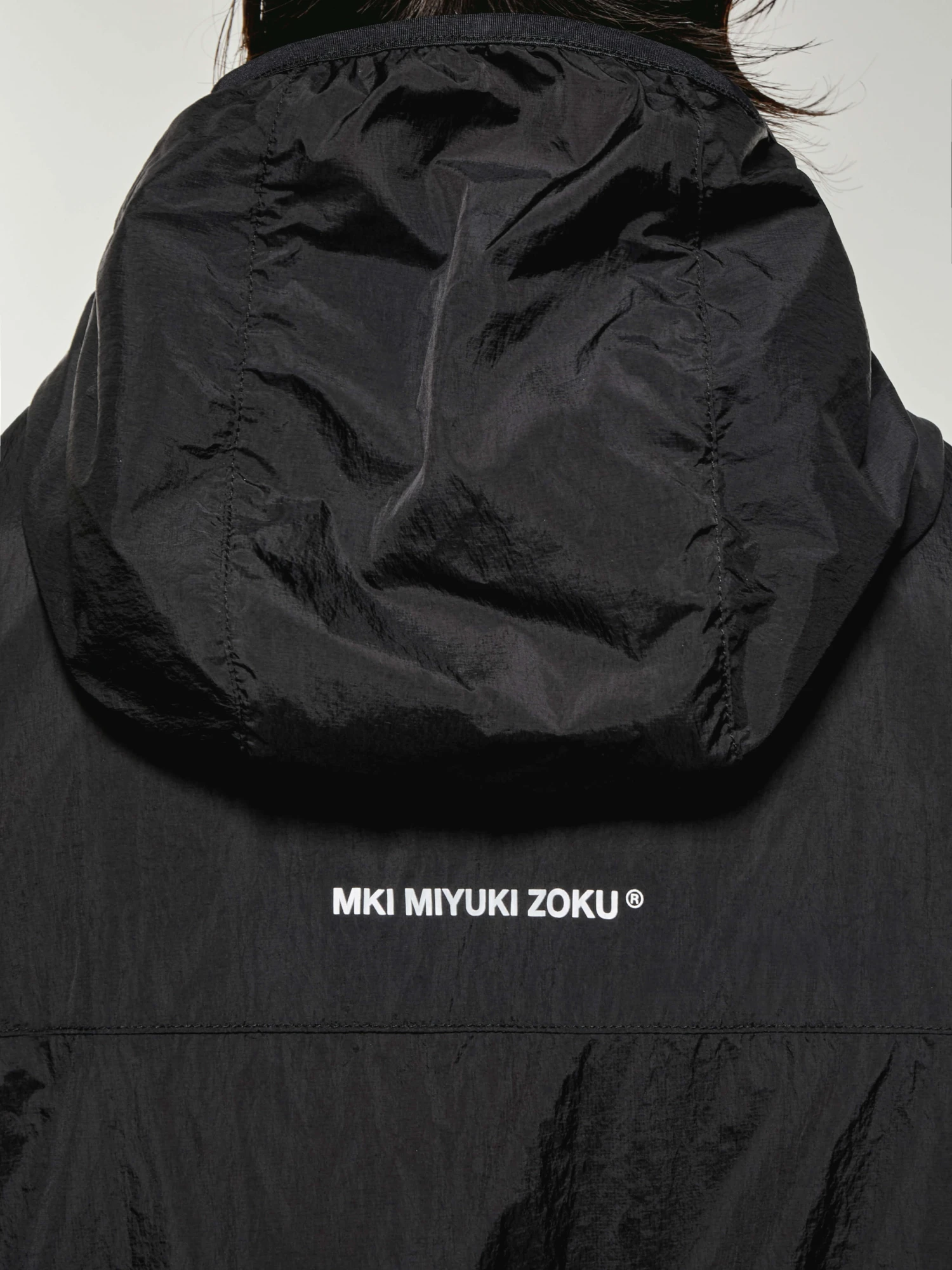 Ветровка MKI MIYUKI ZOKU Active Nylon Hooded Black