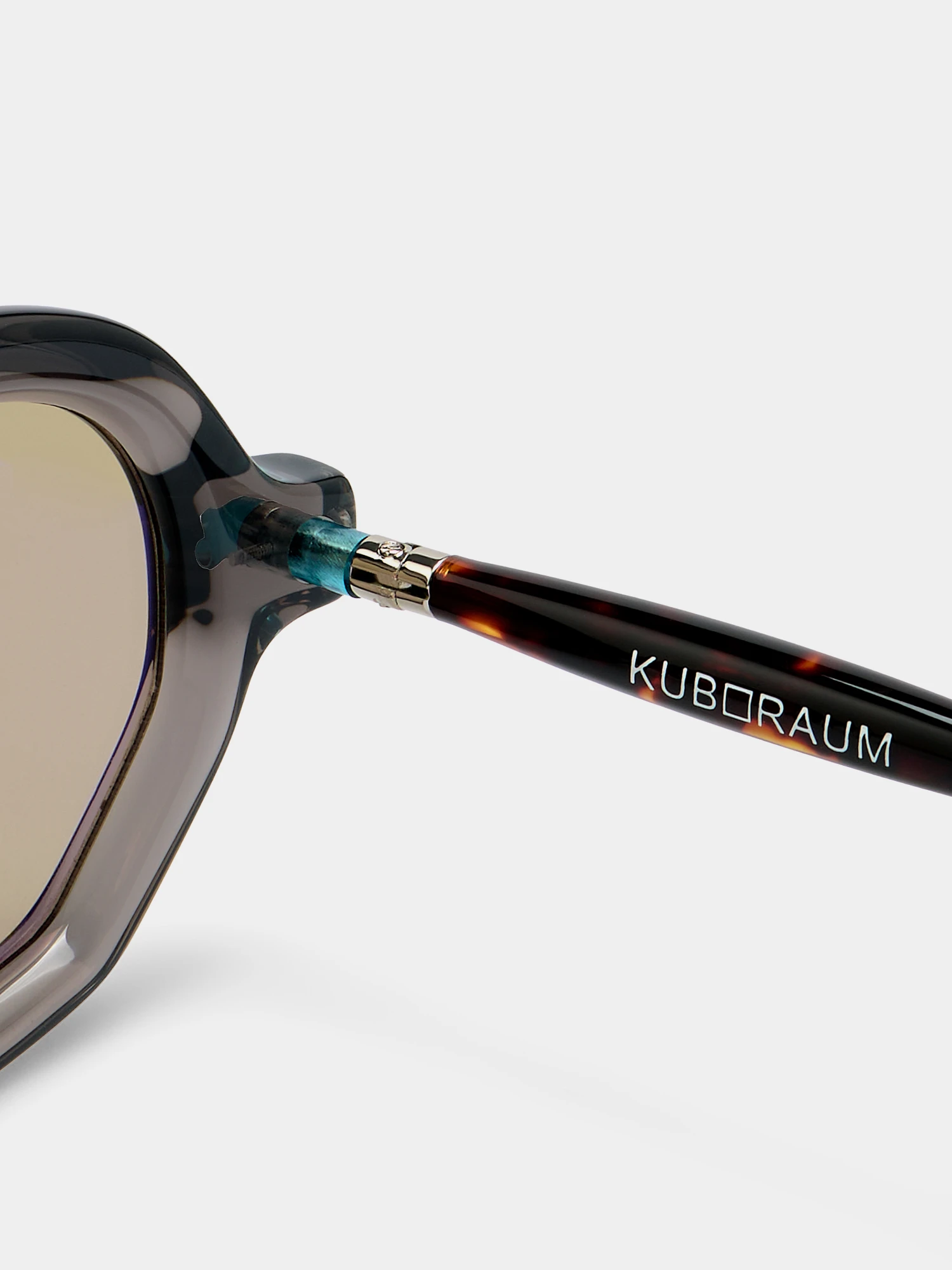 Очки KUBORAUM P18 Grey Shine
