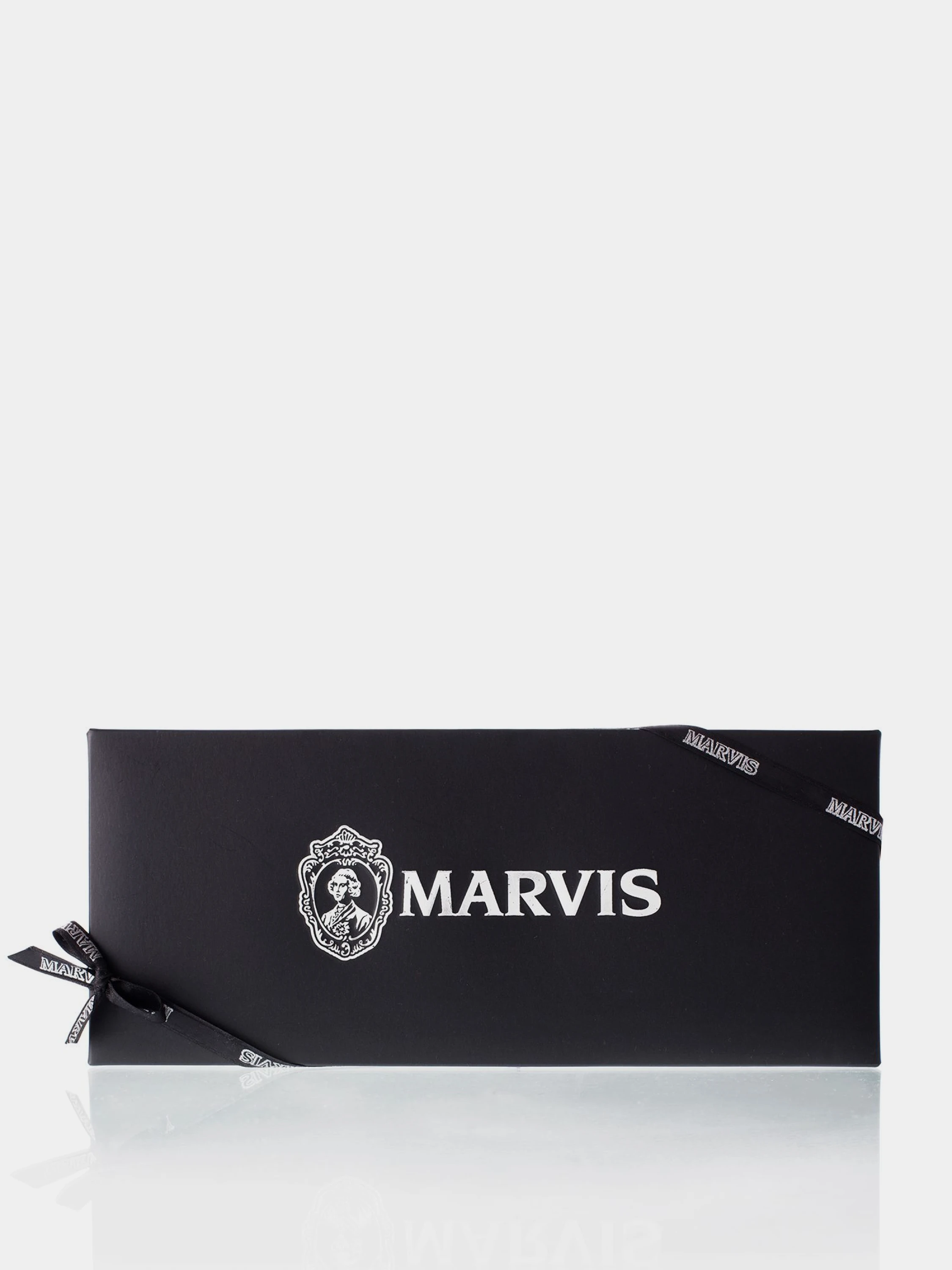 Подарочный набор MARVIS 7 Flavours