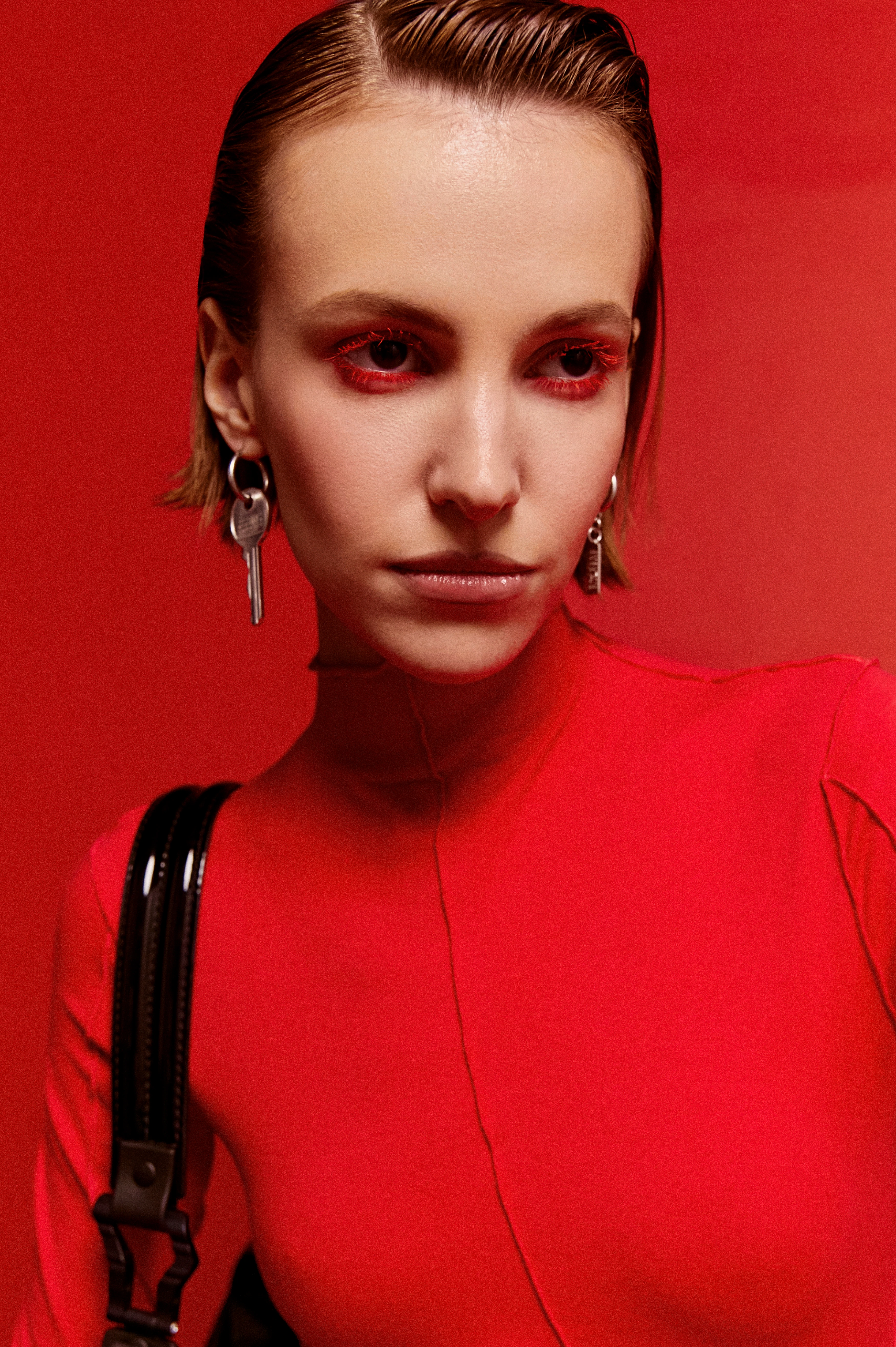 Серьги MM6 Maison Margiela Tag and Key Earrings