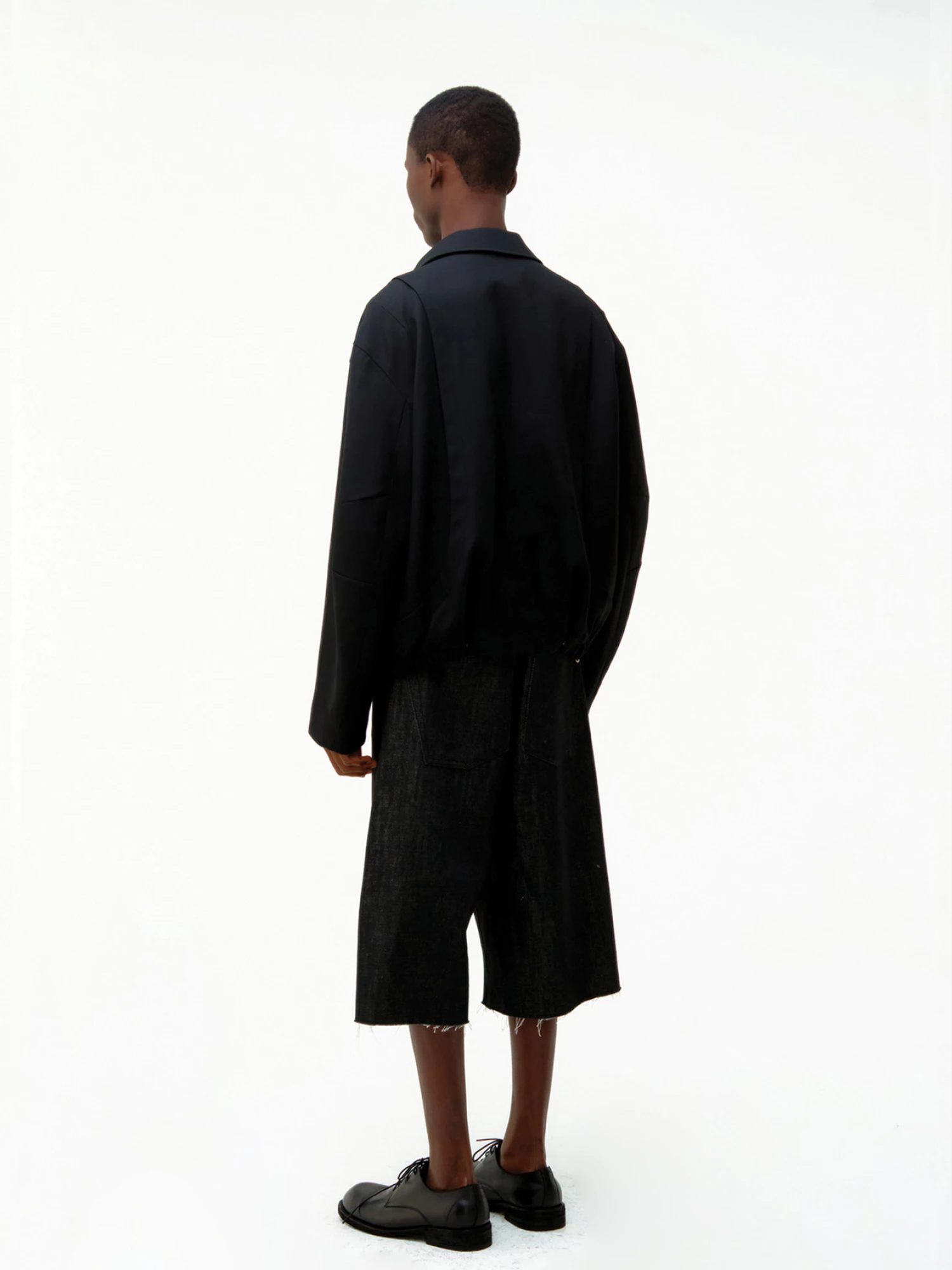Шорты COOR Raw Cut Engineer Bermuda Black