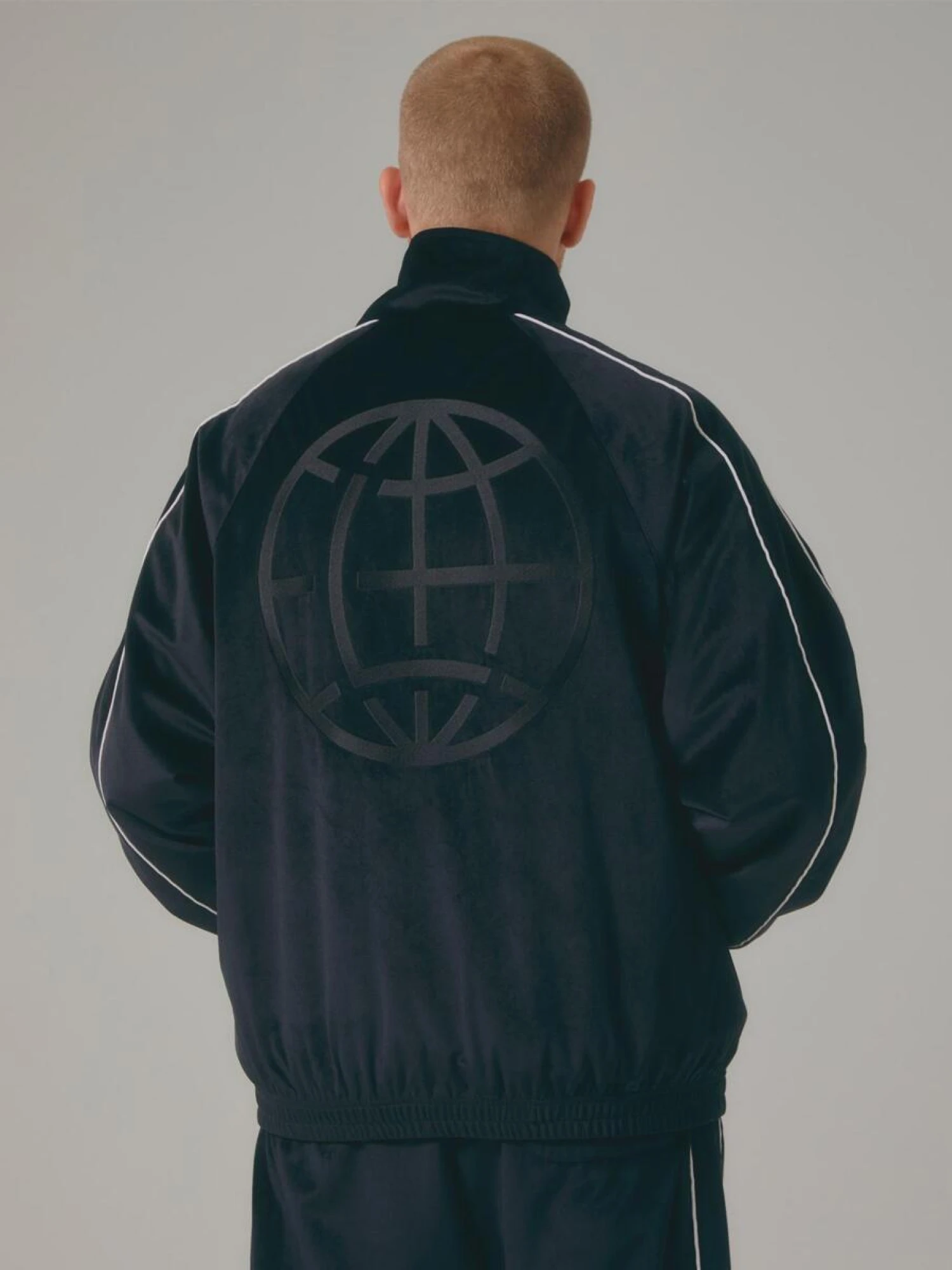 Олимпийка LMC Velour Piping Jacket Black