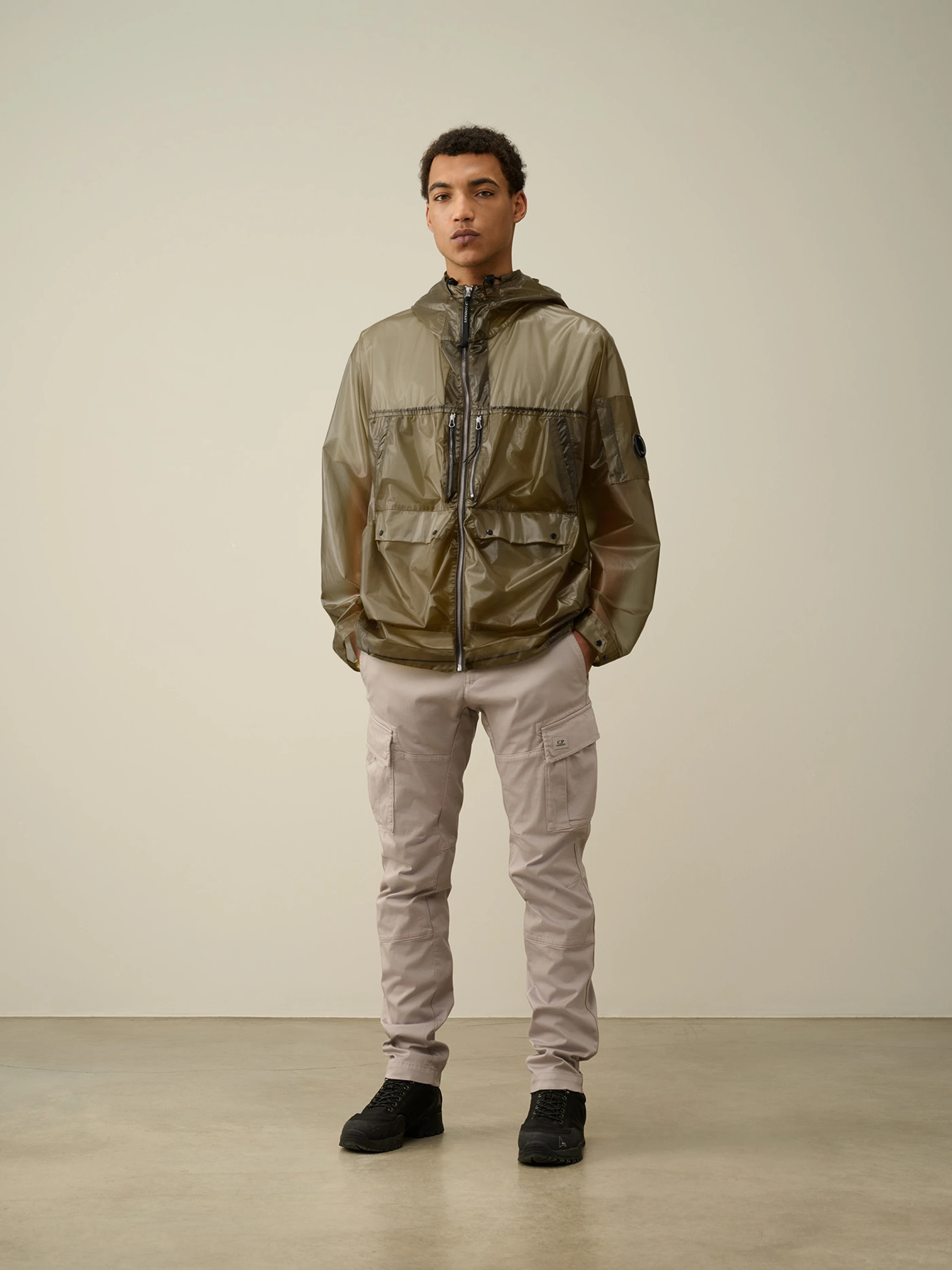 Ветровка C.P. Company PiUM Hooded Jacket Ivy Green