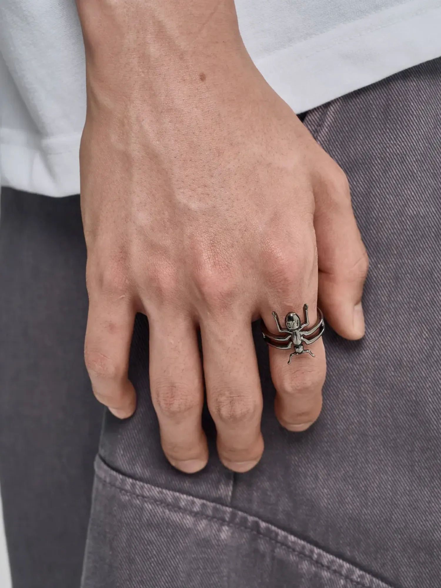 Кольцо AJOBYAJO Creepy-Crawly Black