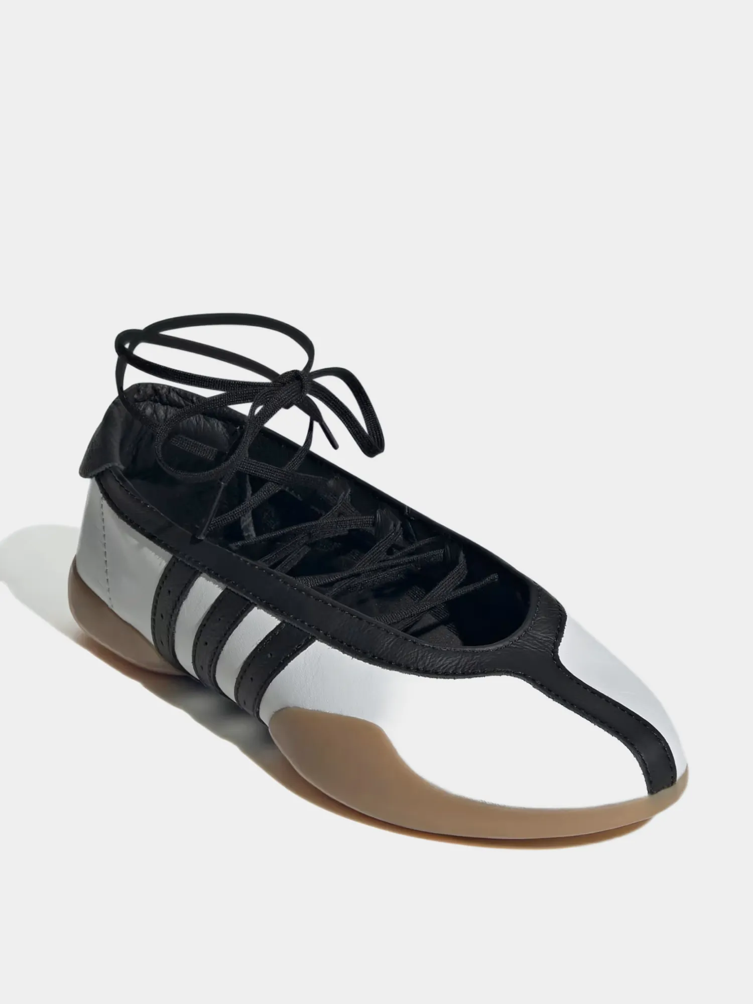 Женские балетки adidas Originals Taekwondo Mei White