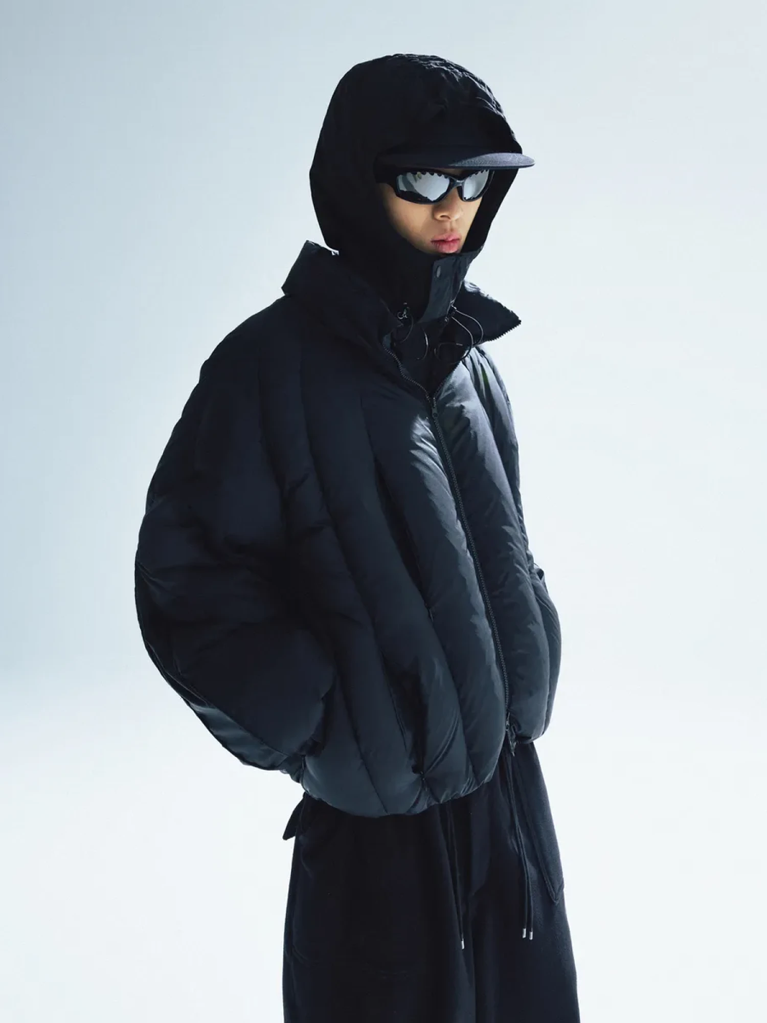 Пуховик ANGLAN Iconic Balloon Incision Down Black