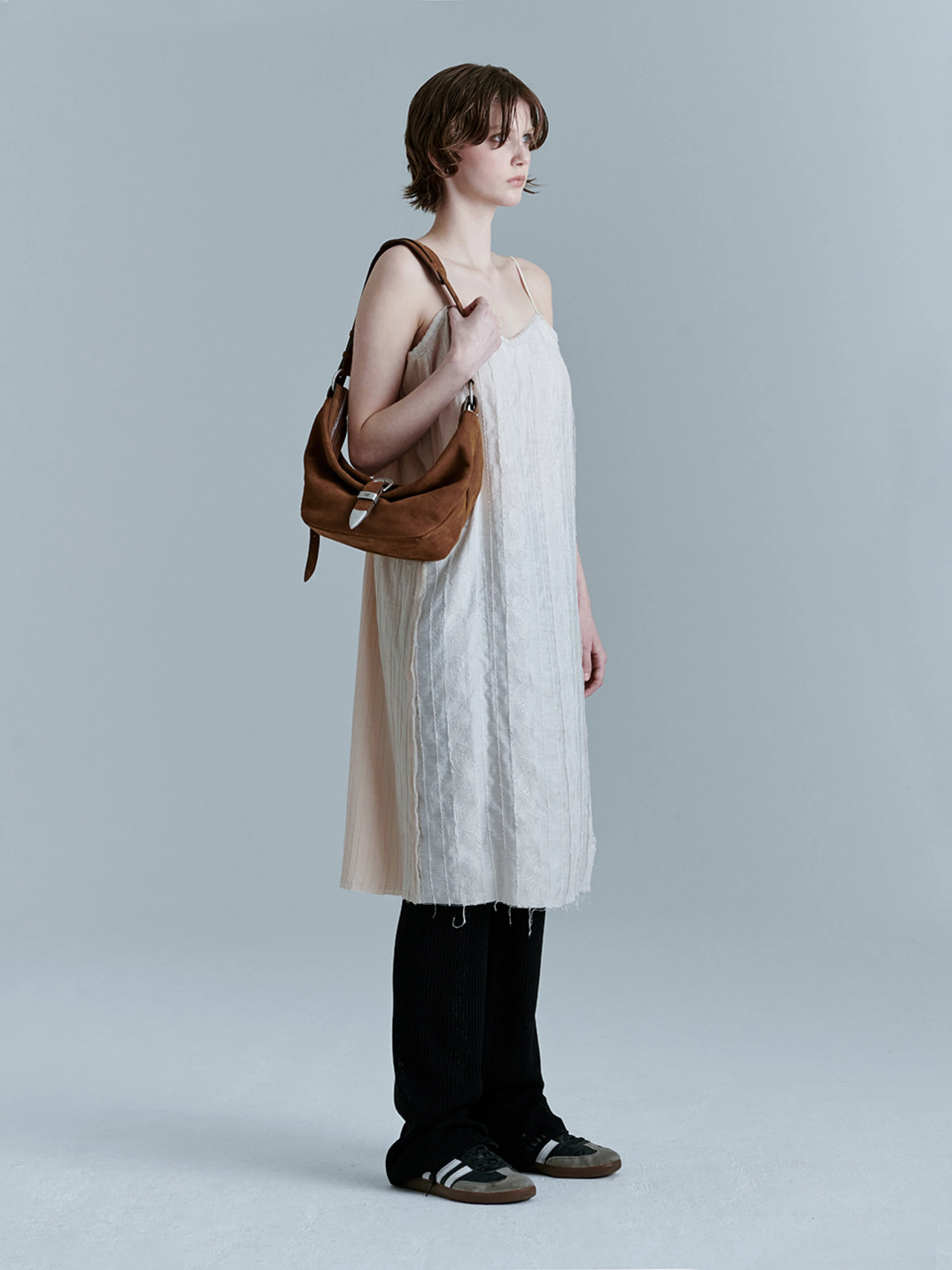 Сумка MARGESHERWOOD Belted Hobo Medium Chestnut Nubuck
