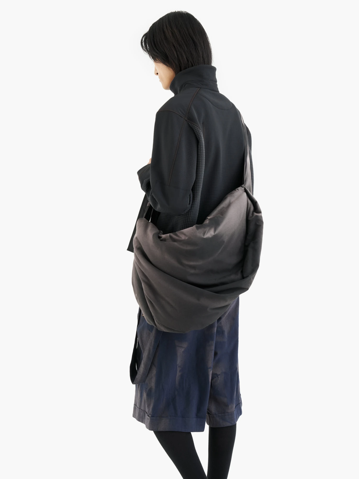 Сумка JIYONGKIM Sun-Bleached Draped Shoulder Black