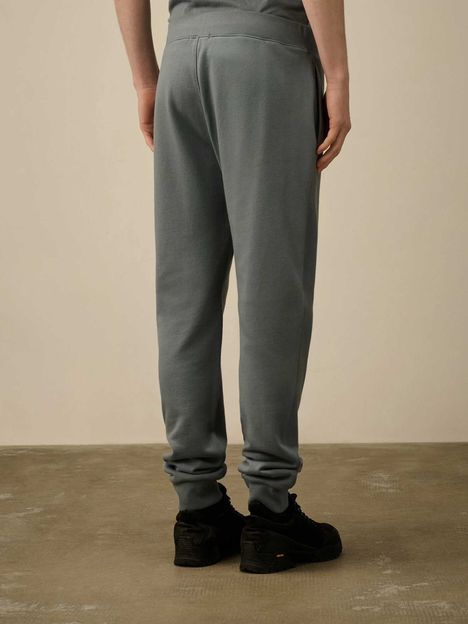 Брюки C.P. Company Diagonal Raised Fleece Lens Stormy Weather