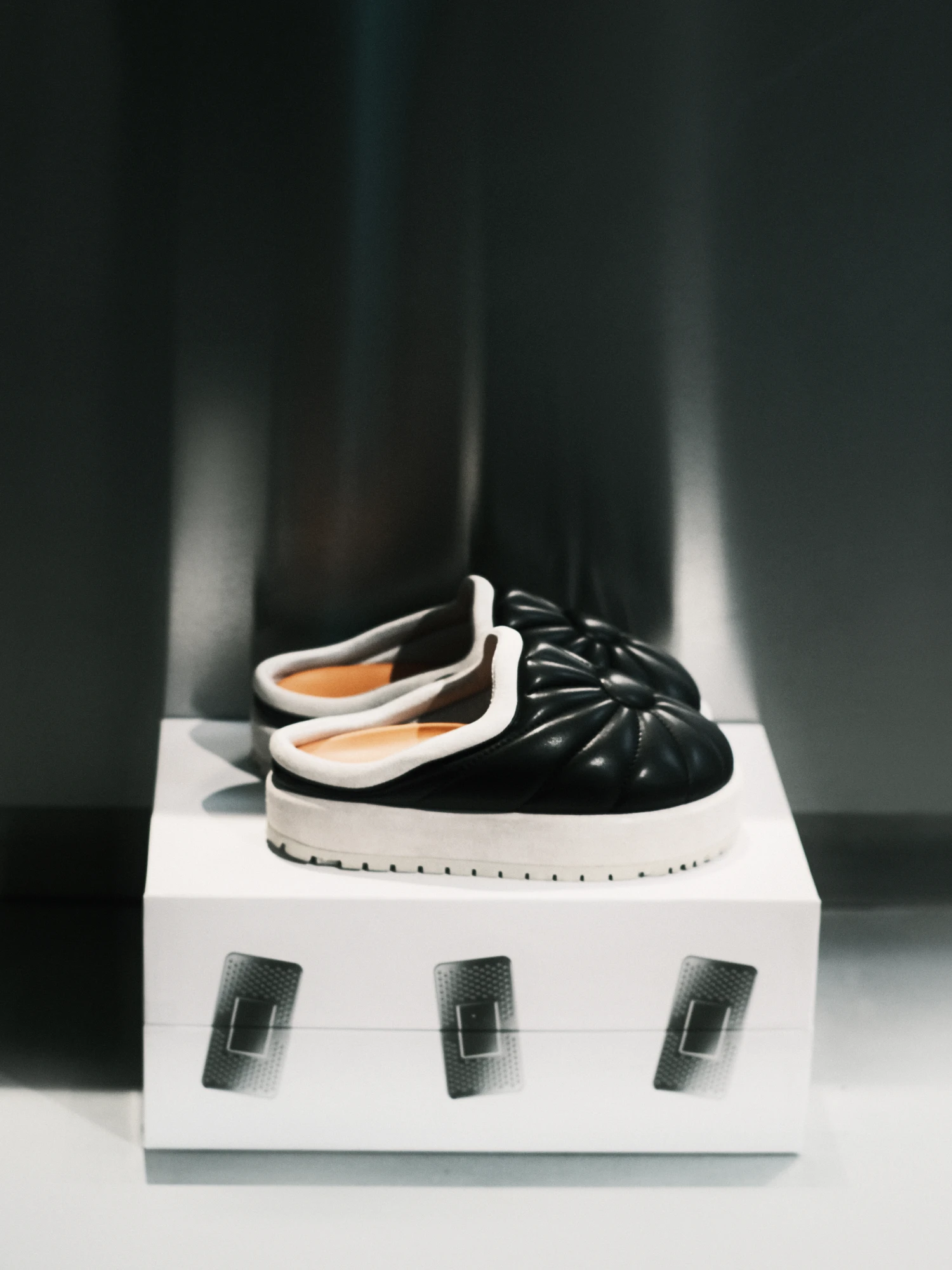 Сабо PDF Sole Uranus Leather Black