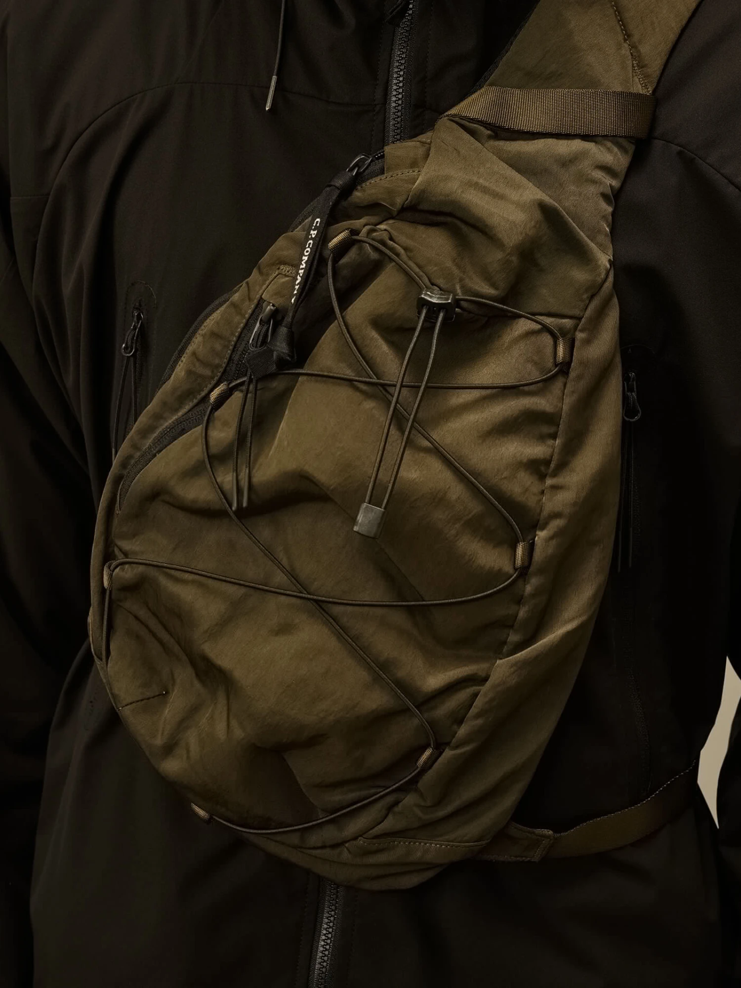 Рюкзак C.P. Company Nylon B Crossbody Rucksack Ivy Green