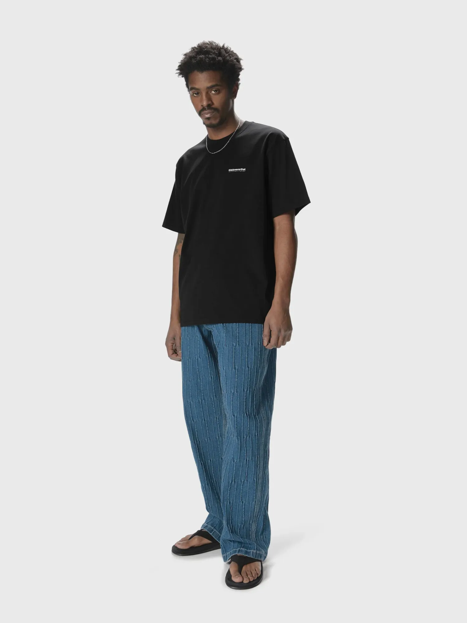 Футболка thisisneverthat INTL. Logo Tee Black
