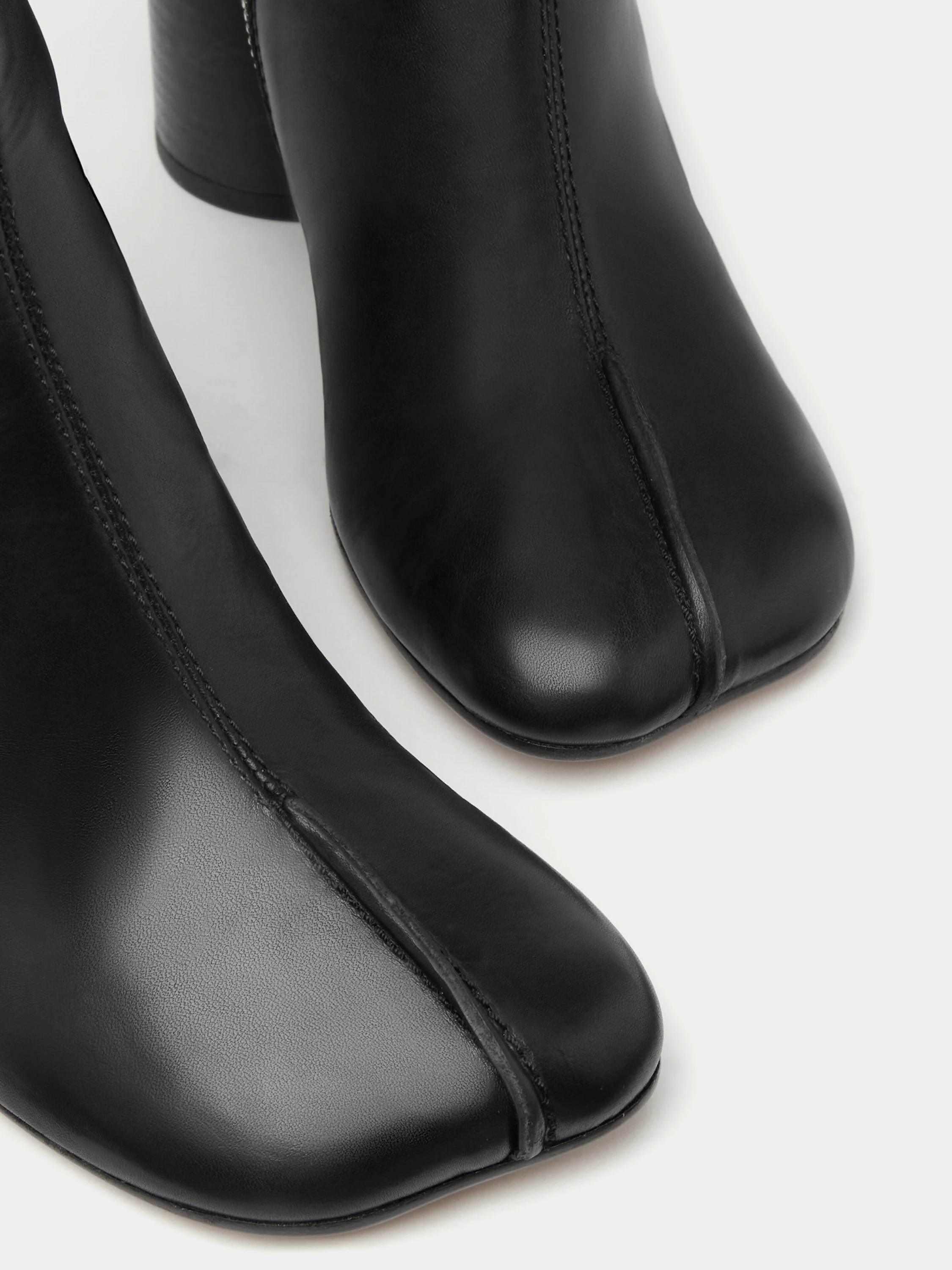 Женские ботинки MM6 Maison Margiela Stitch-Out Leather Ankle Boots