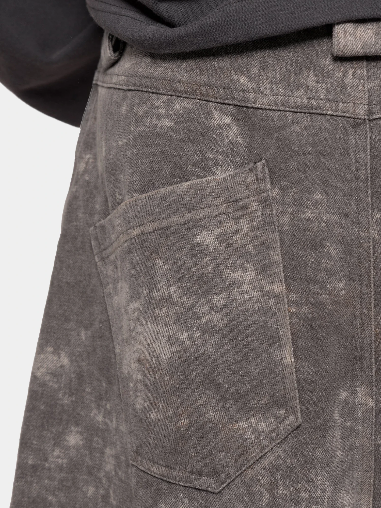 Шорты ARNODEFRANCE Concrete Denim Baggy Washed Black